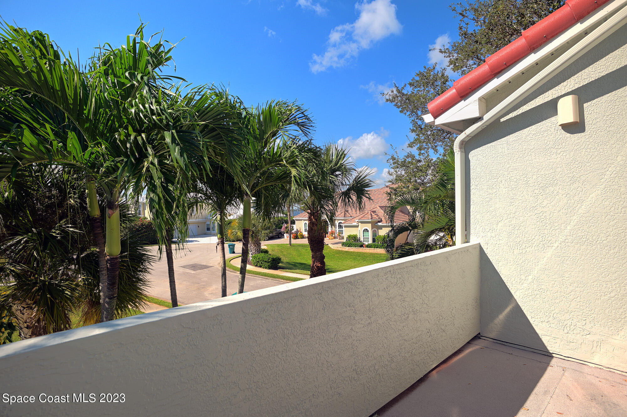250 Seaview Street, 5