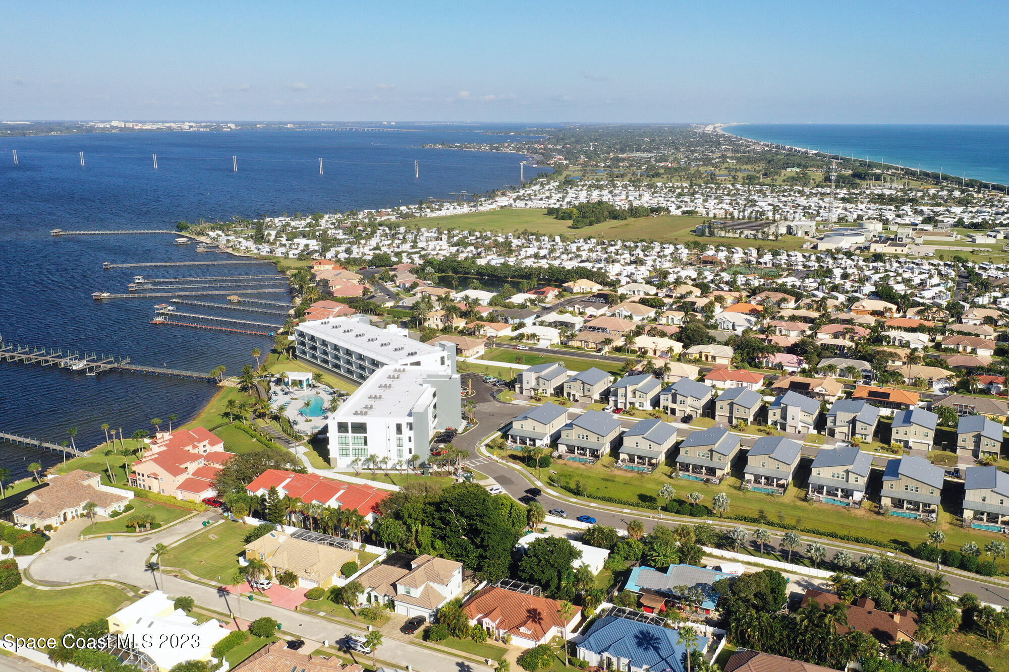 250 Seaview Street, 5