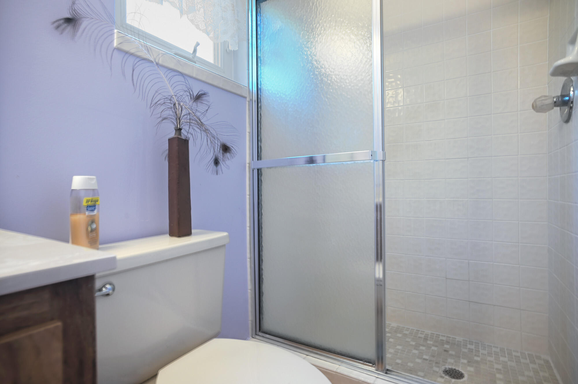 200 3rd Avenue, 6