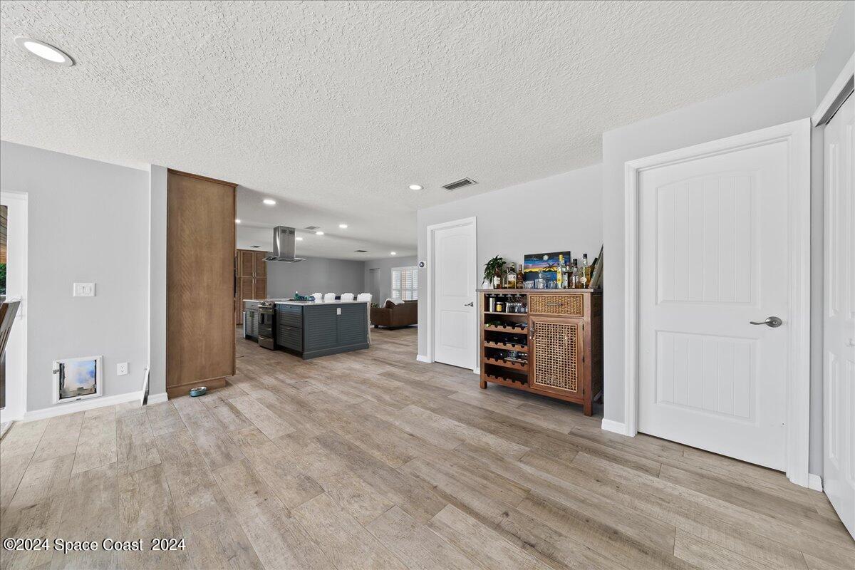 408 Riverview Lane