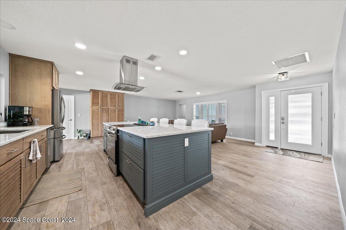 408 Riverview Lane