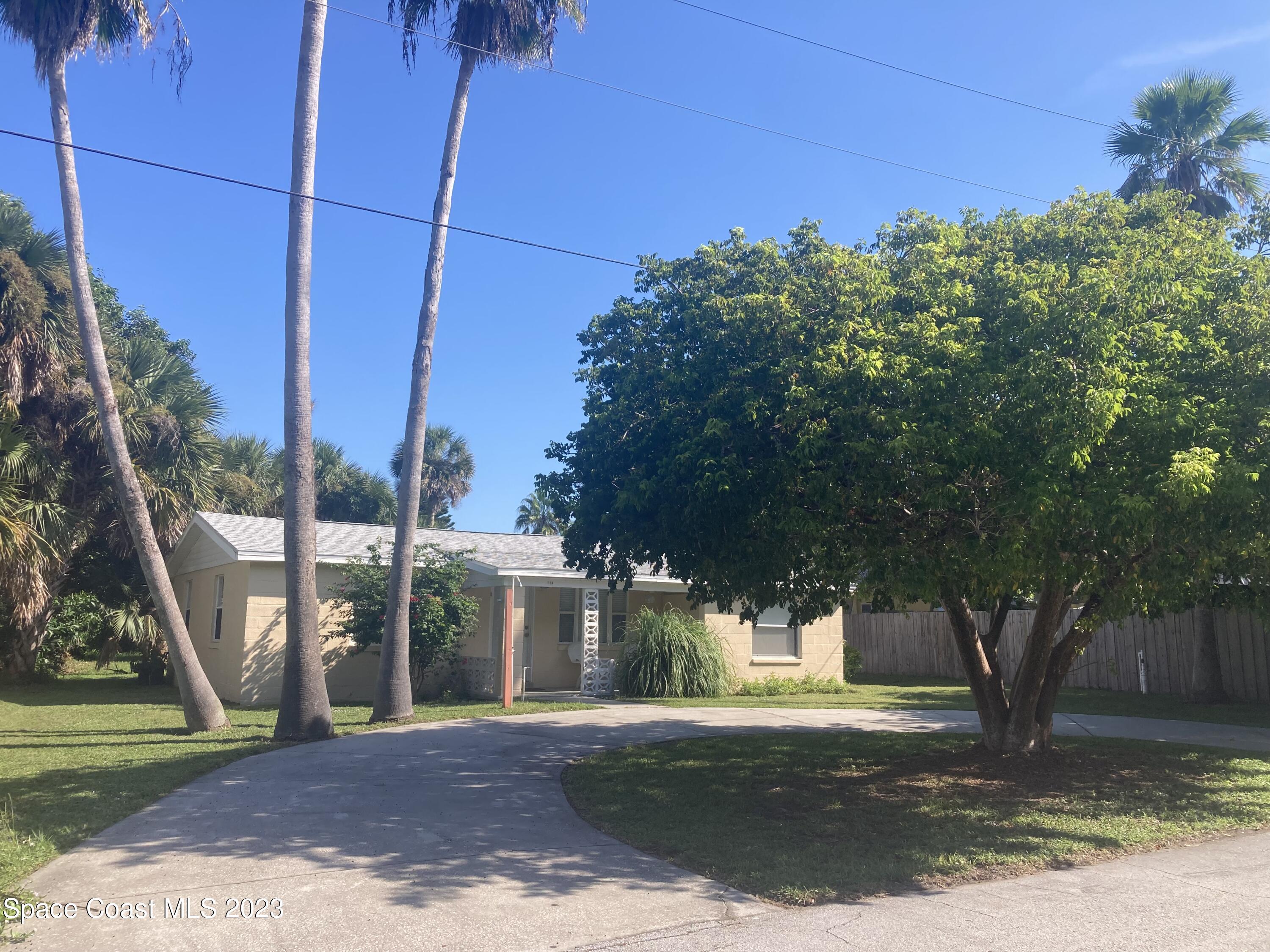 114 Delespine Street