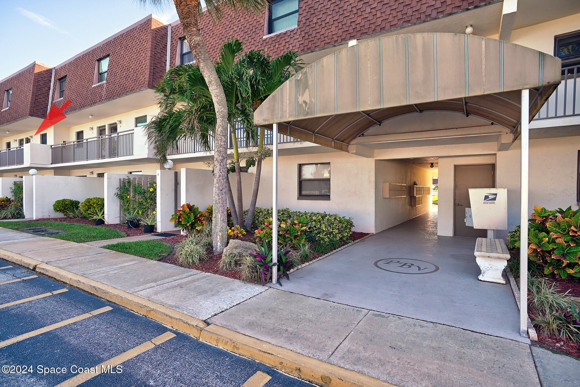 180 Paradise Boulevard 18012