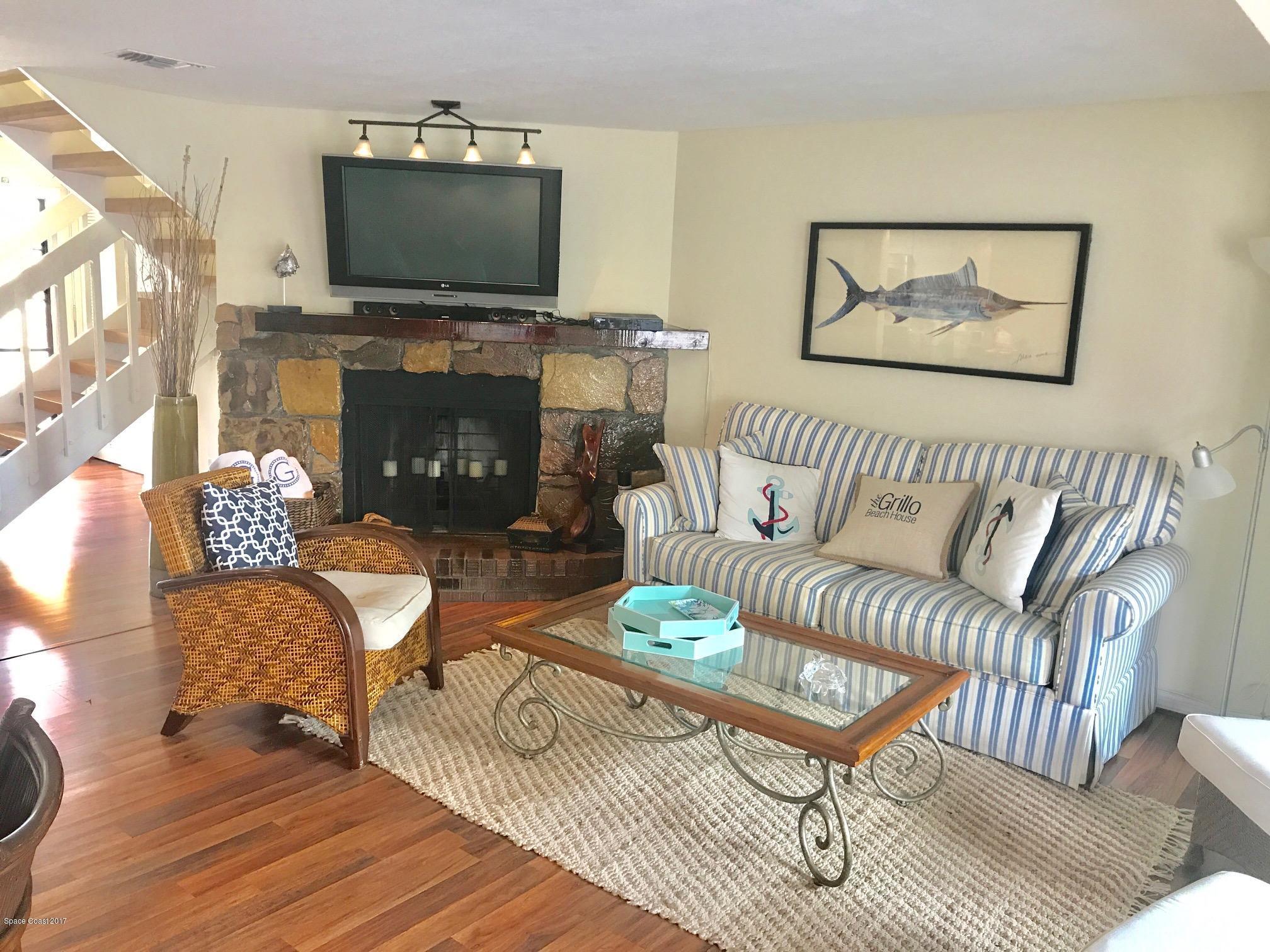 3245 Beach View Way