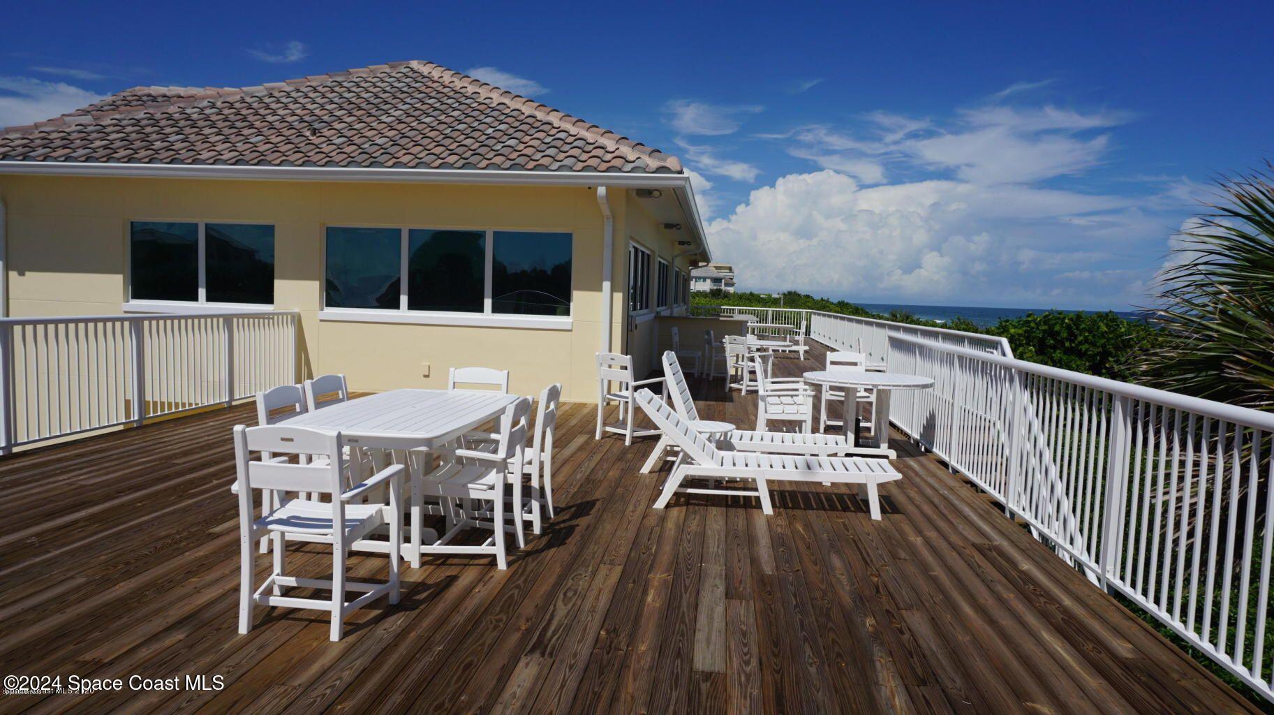 846 Aquarina Boulevard