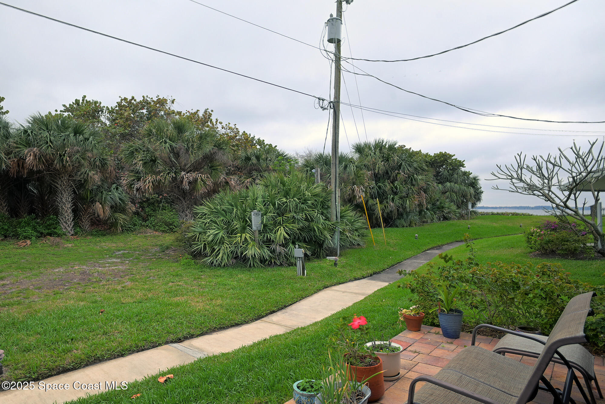 23 Cove Road 23