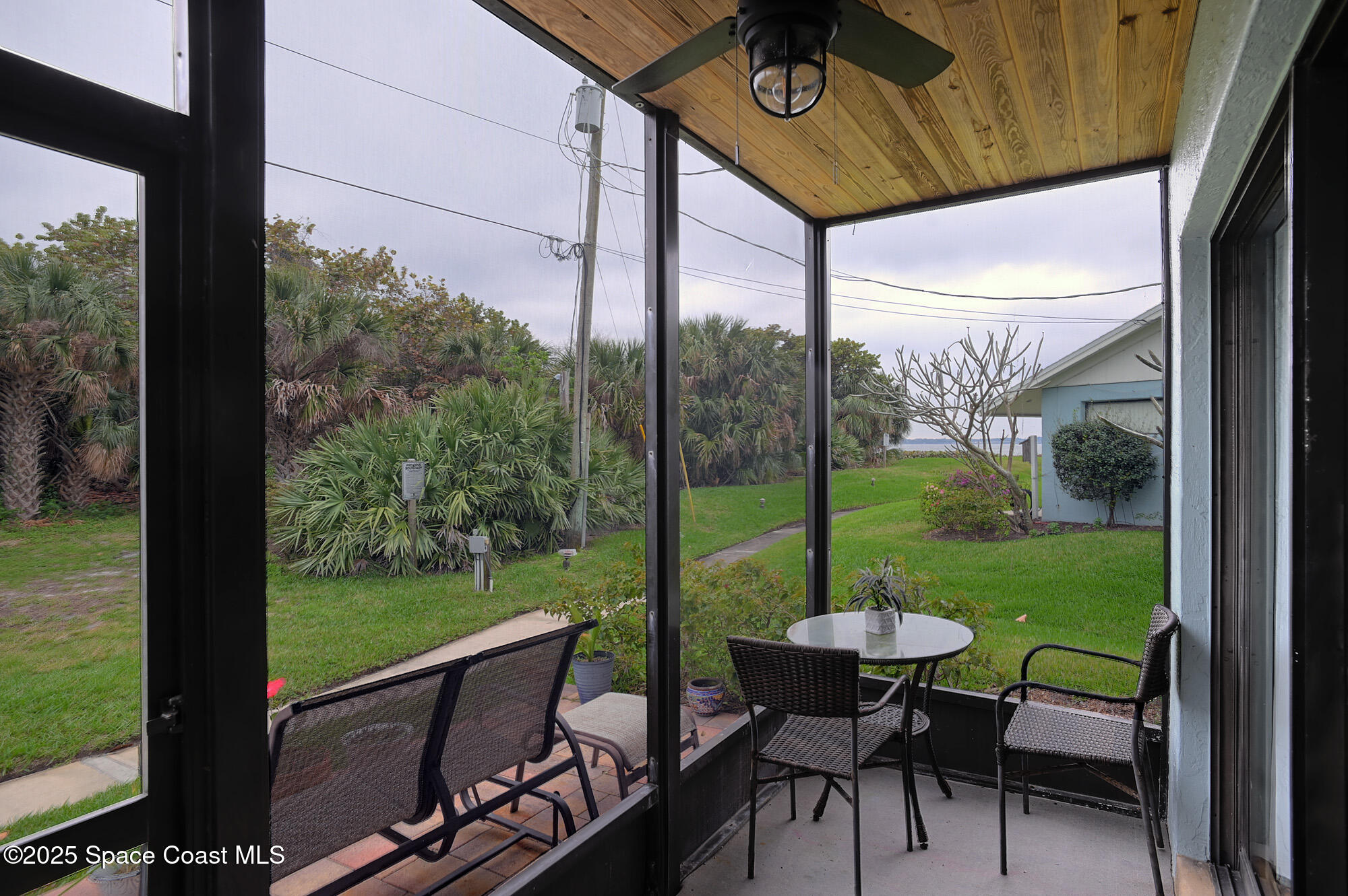 23 Cove Road 23