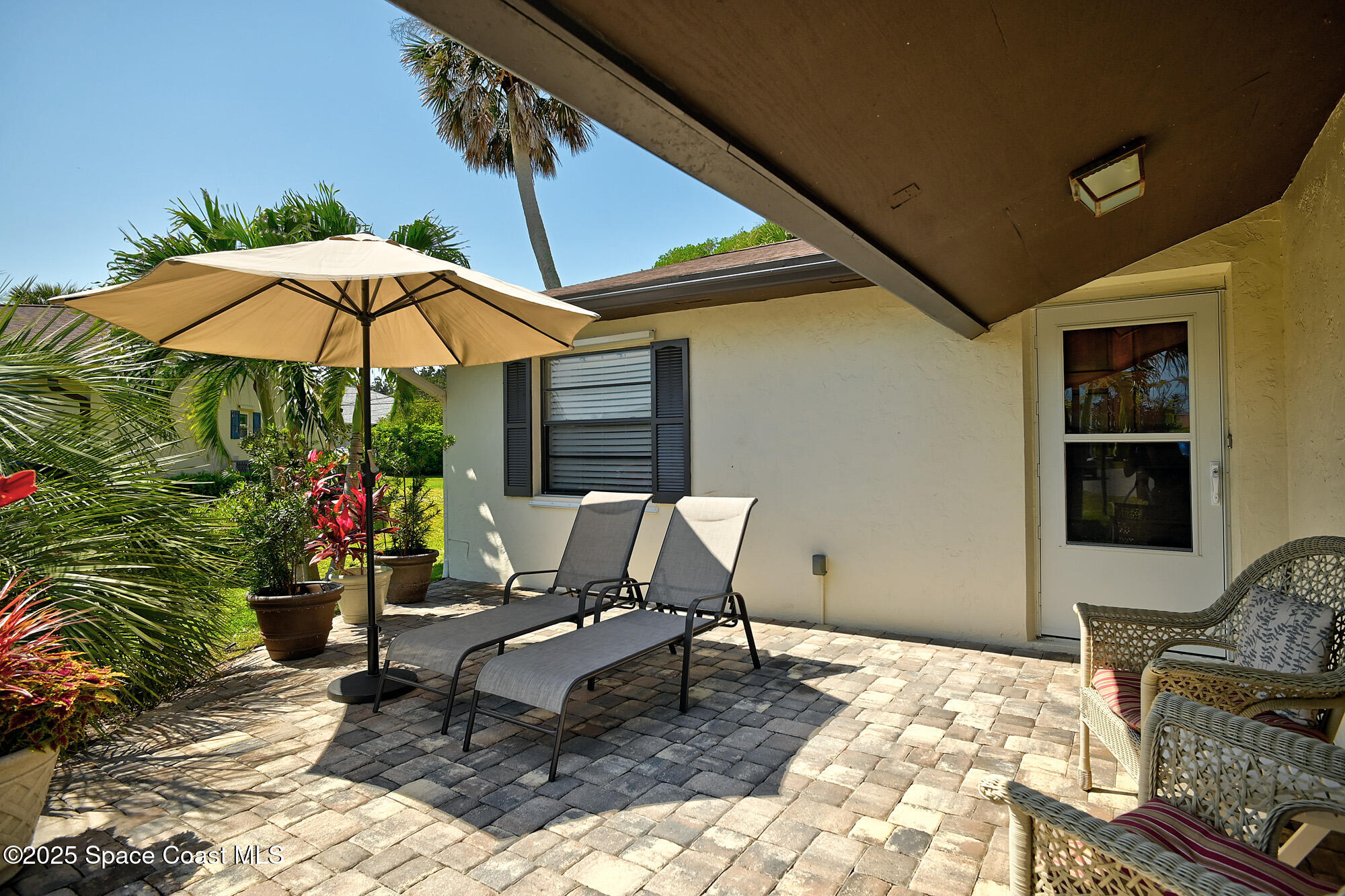 169 Amber Place