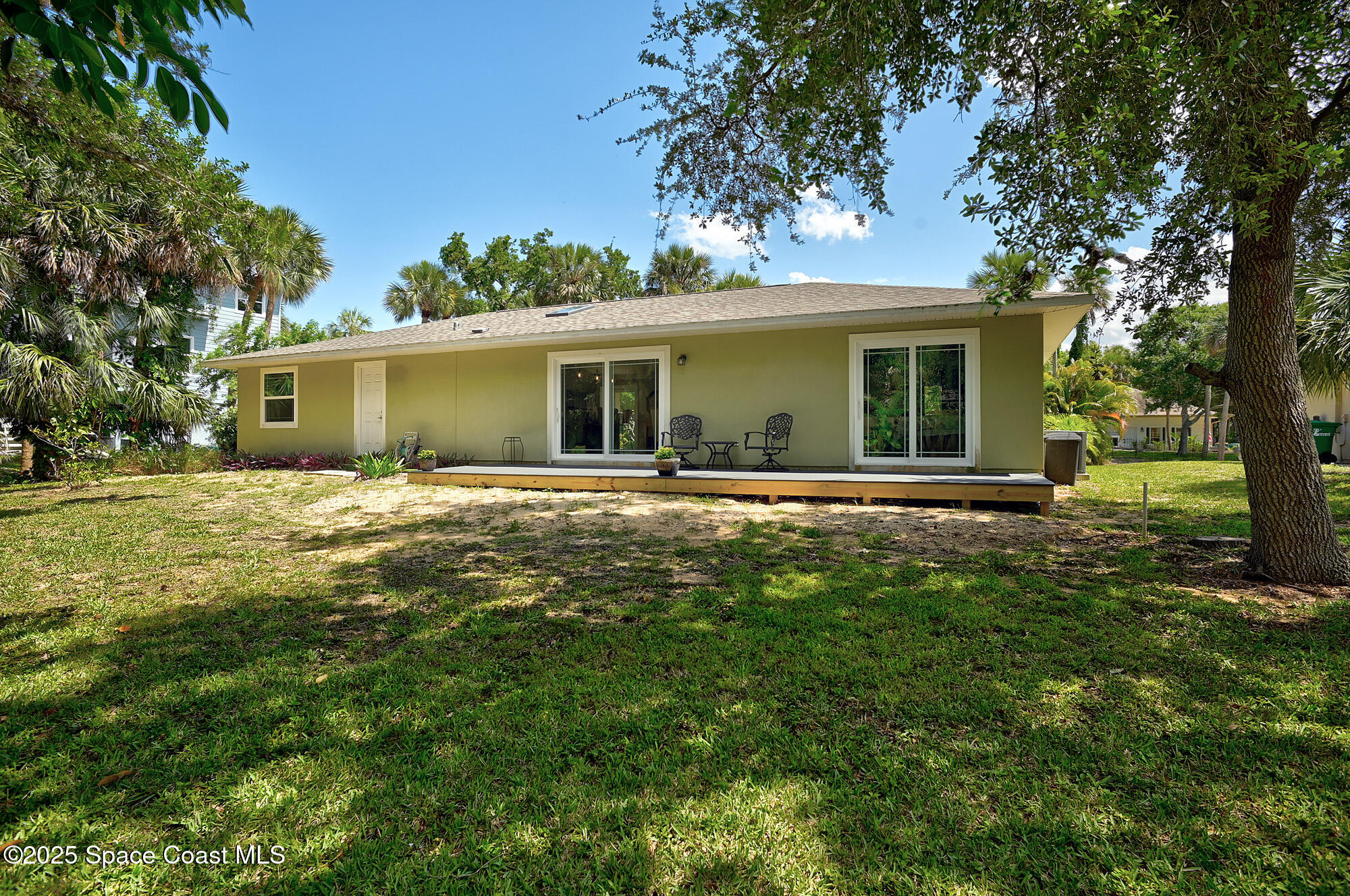 280 Pelican Drive