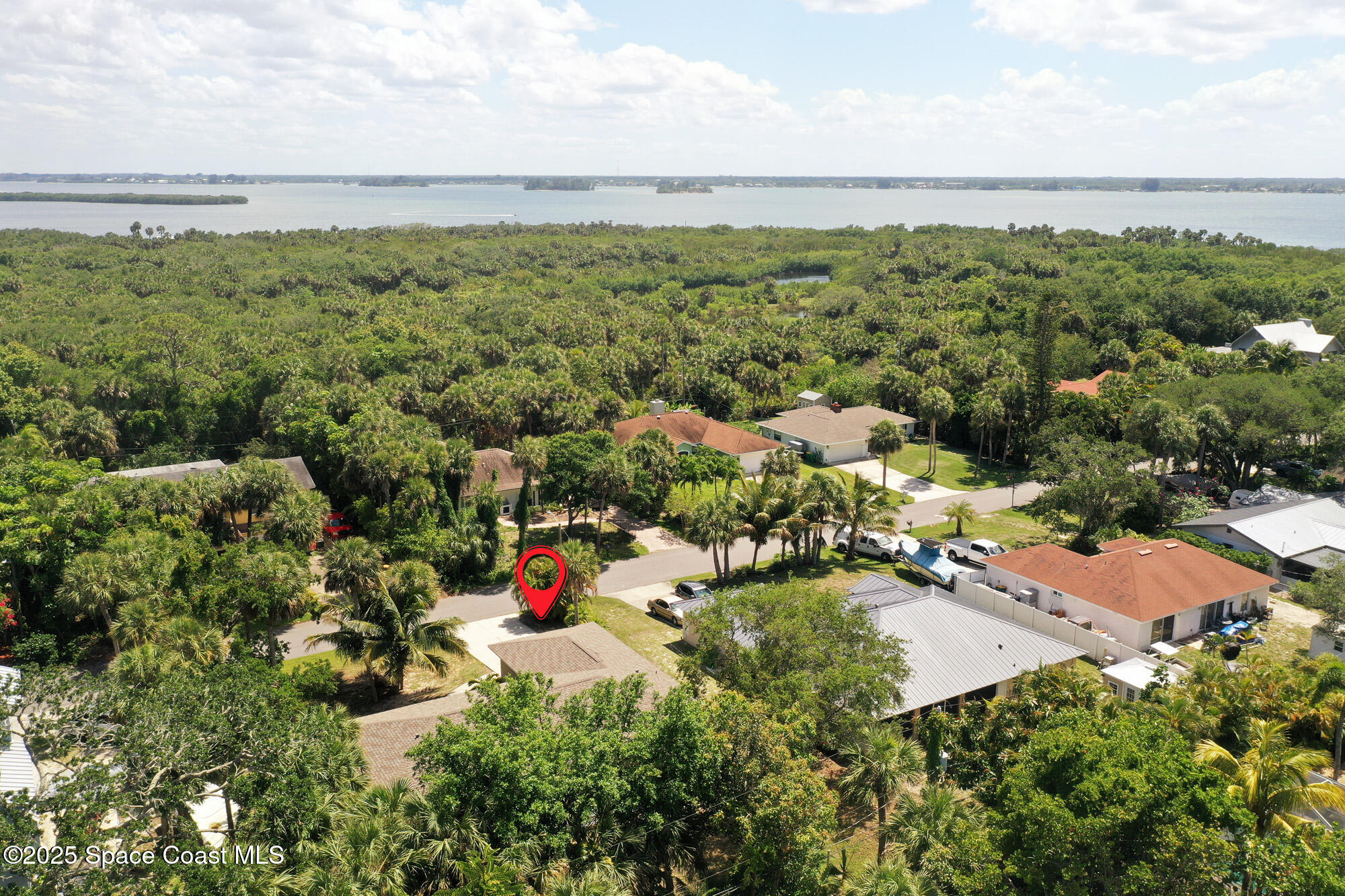 280 Pelican Drive