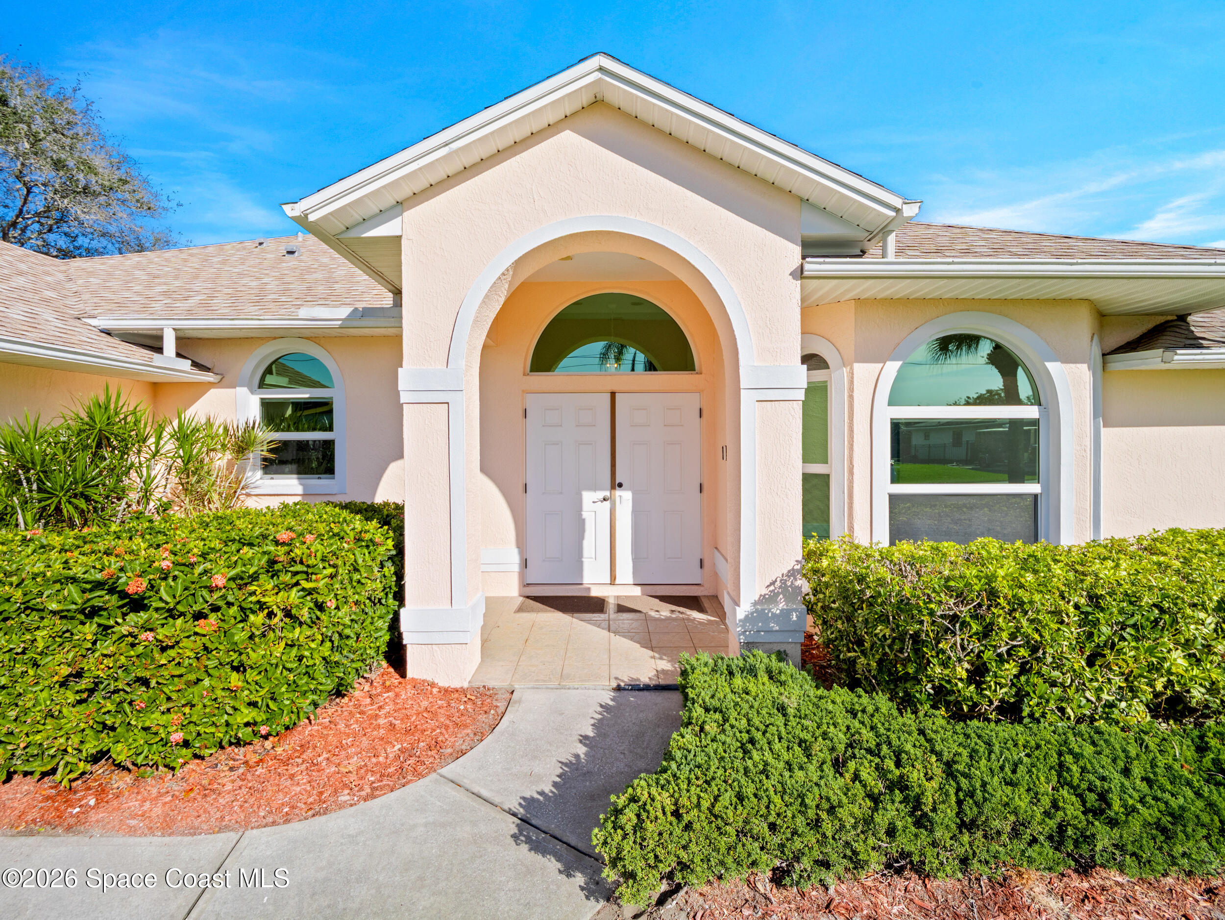 298 Beverly Court