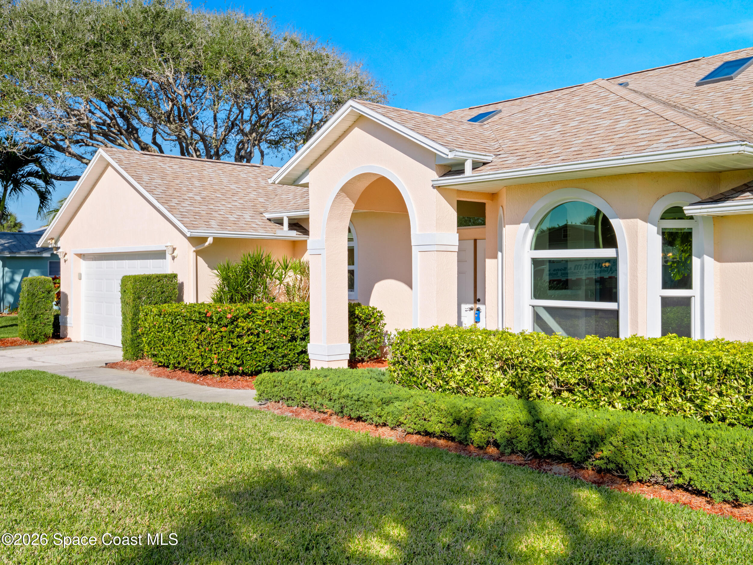 298 Beverly Court