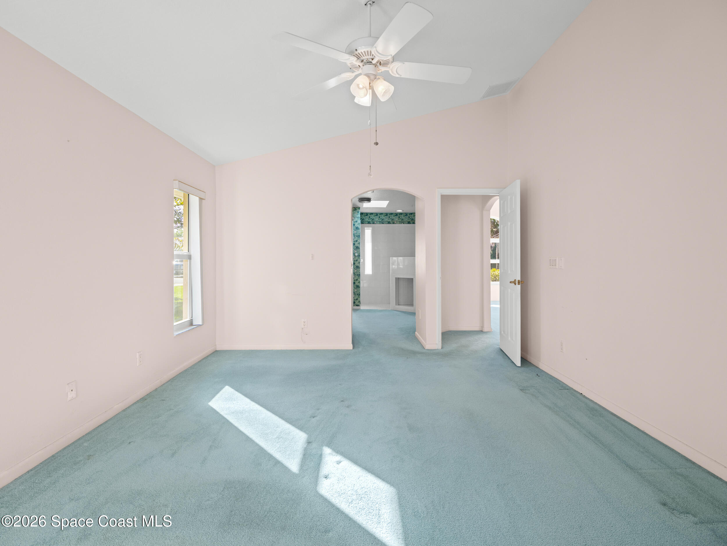 298 Beverly Court