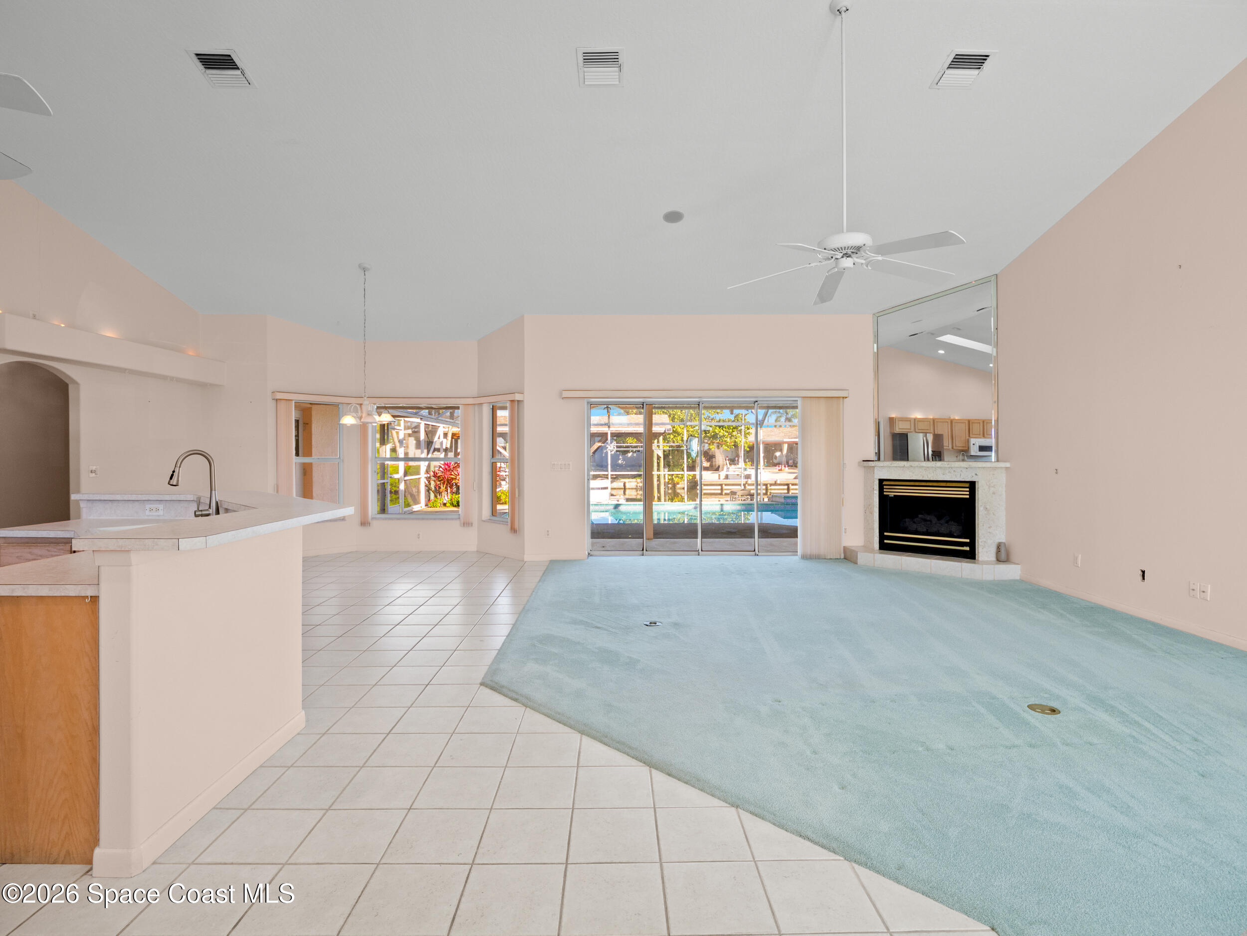 298 Beverly Court
