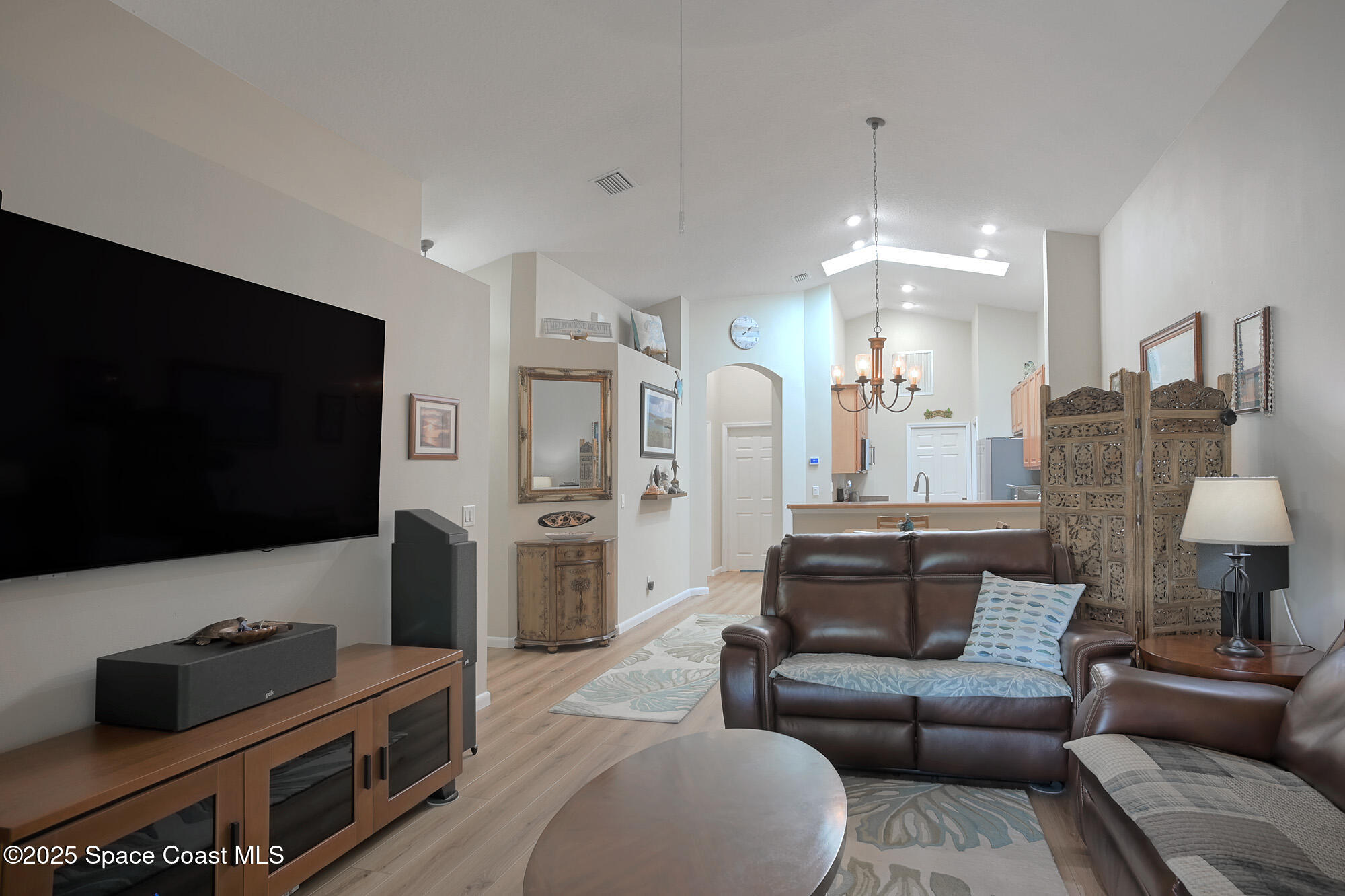 5327 Tay Court
