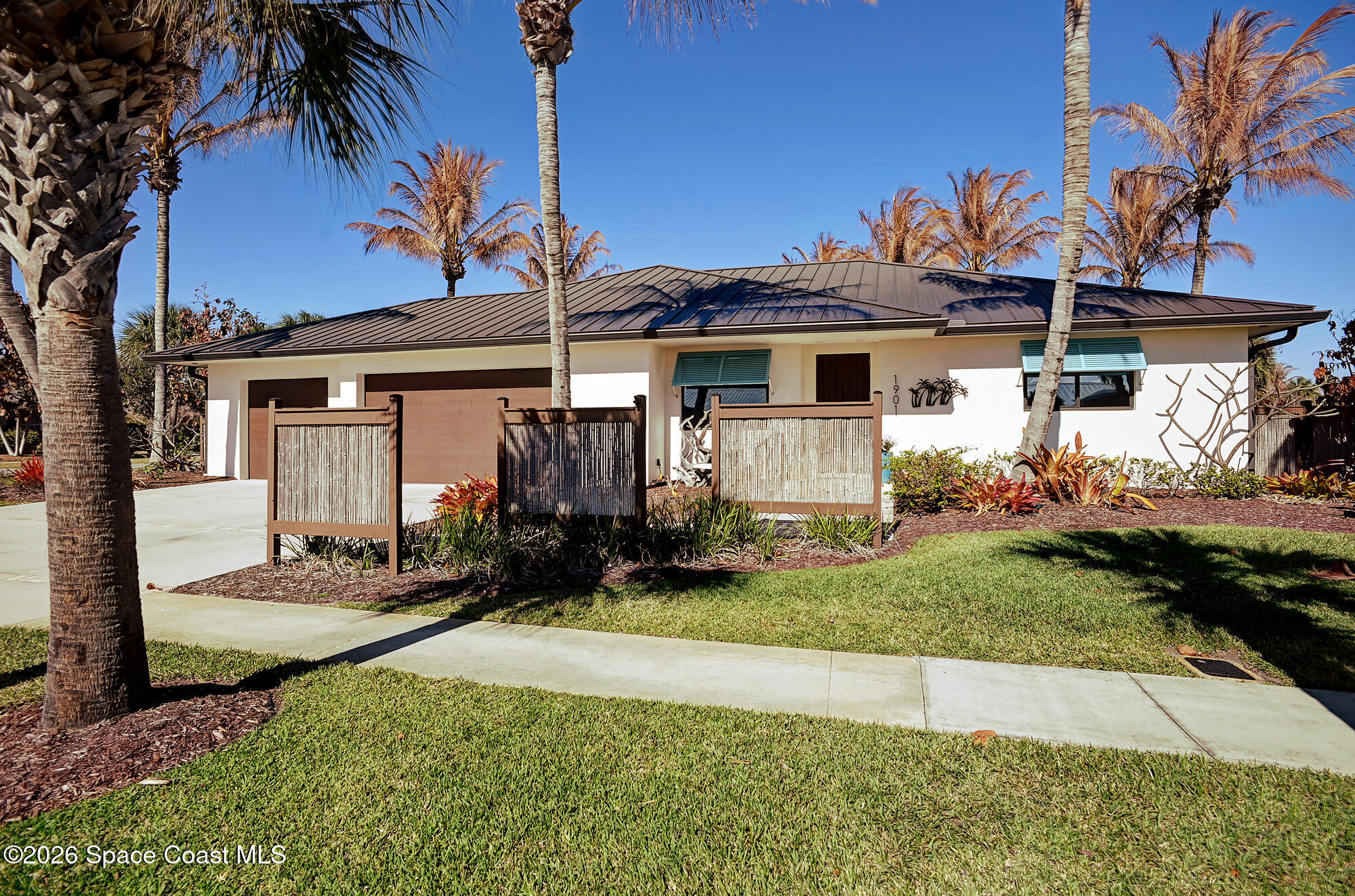 1901 Cedar Lane