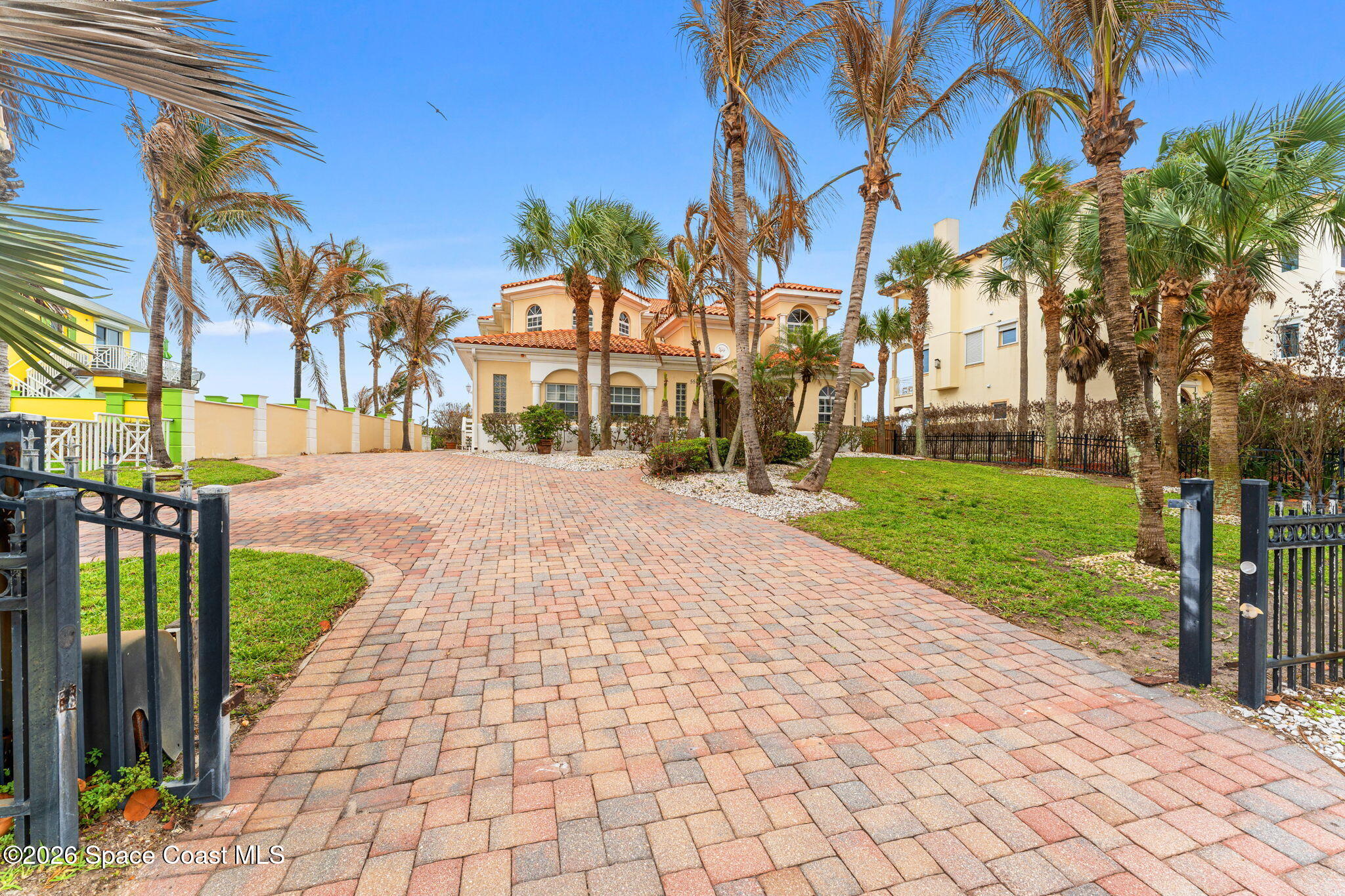5565 S Highway A1a