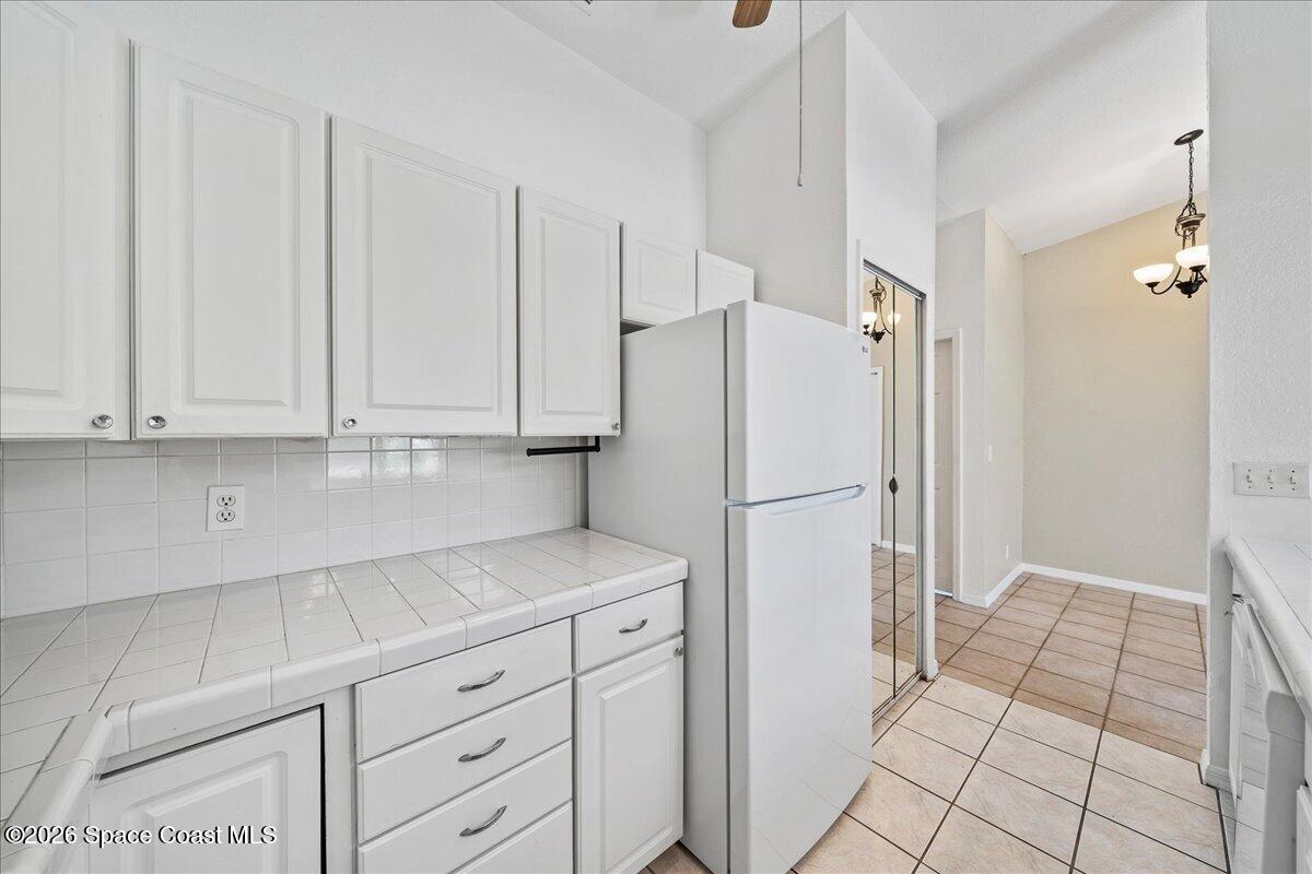 5283 Palmetto Drive 5283-5285