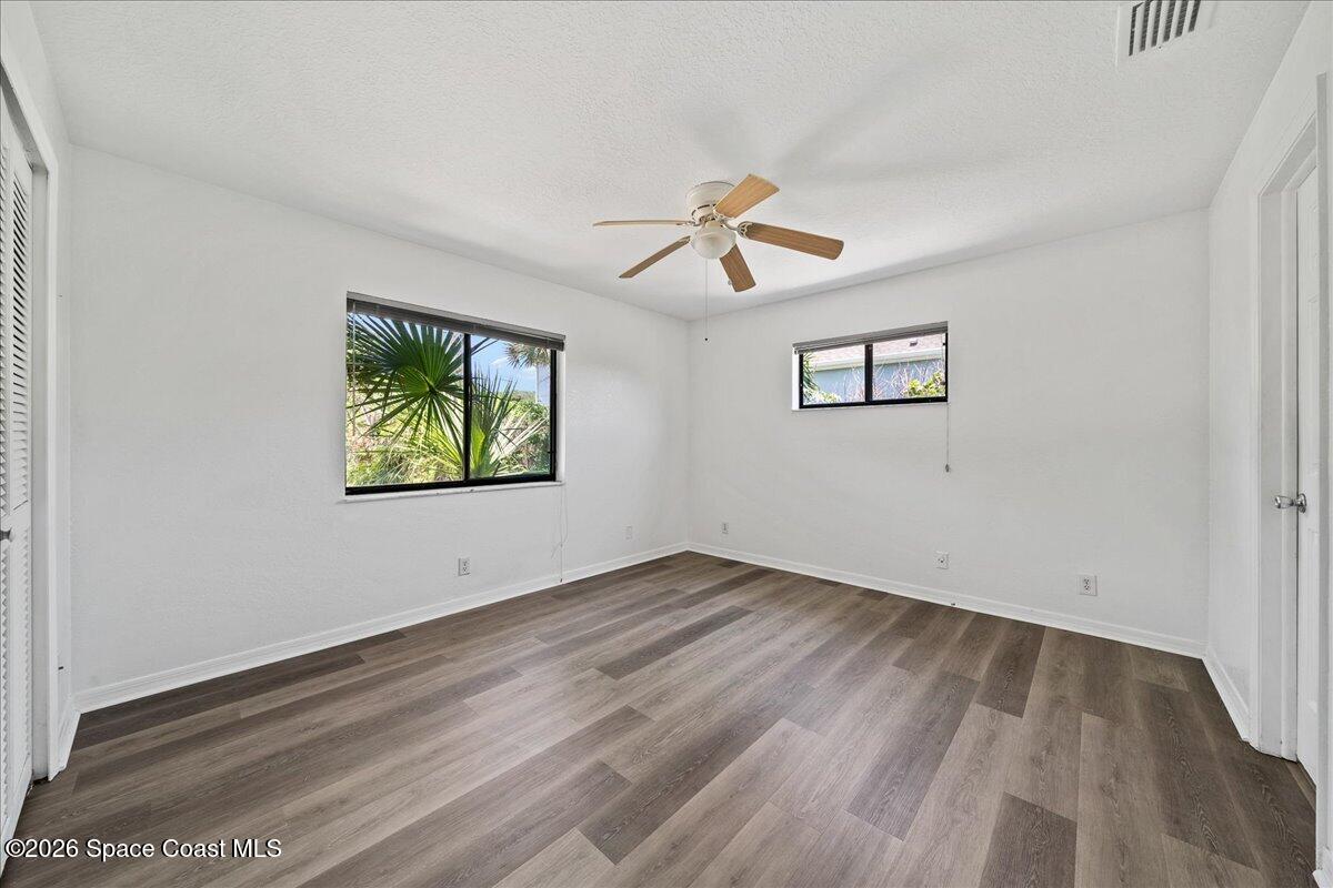 5283-5285 Palmetto Drive