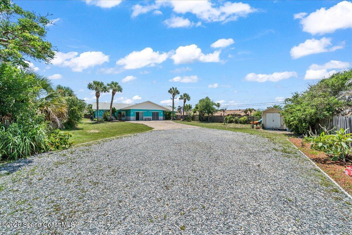 5283-5285 Palmetto Drive