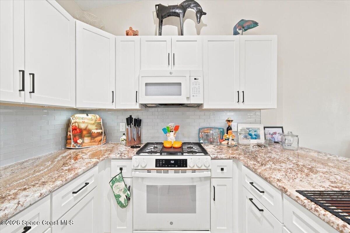 5283-5285 Palmetto Drive