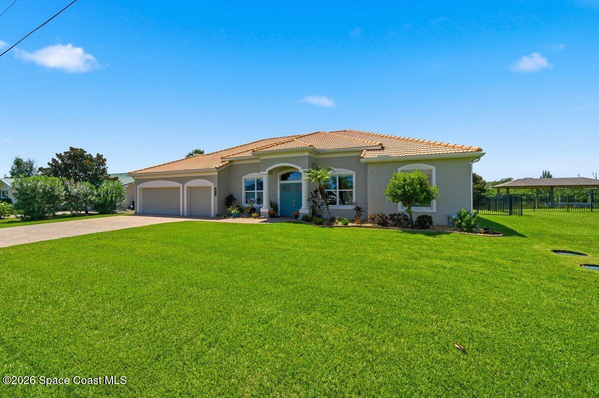 411 Hiawatha Way