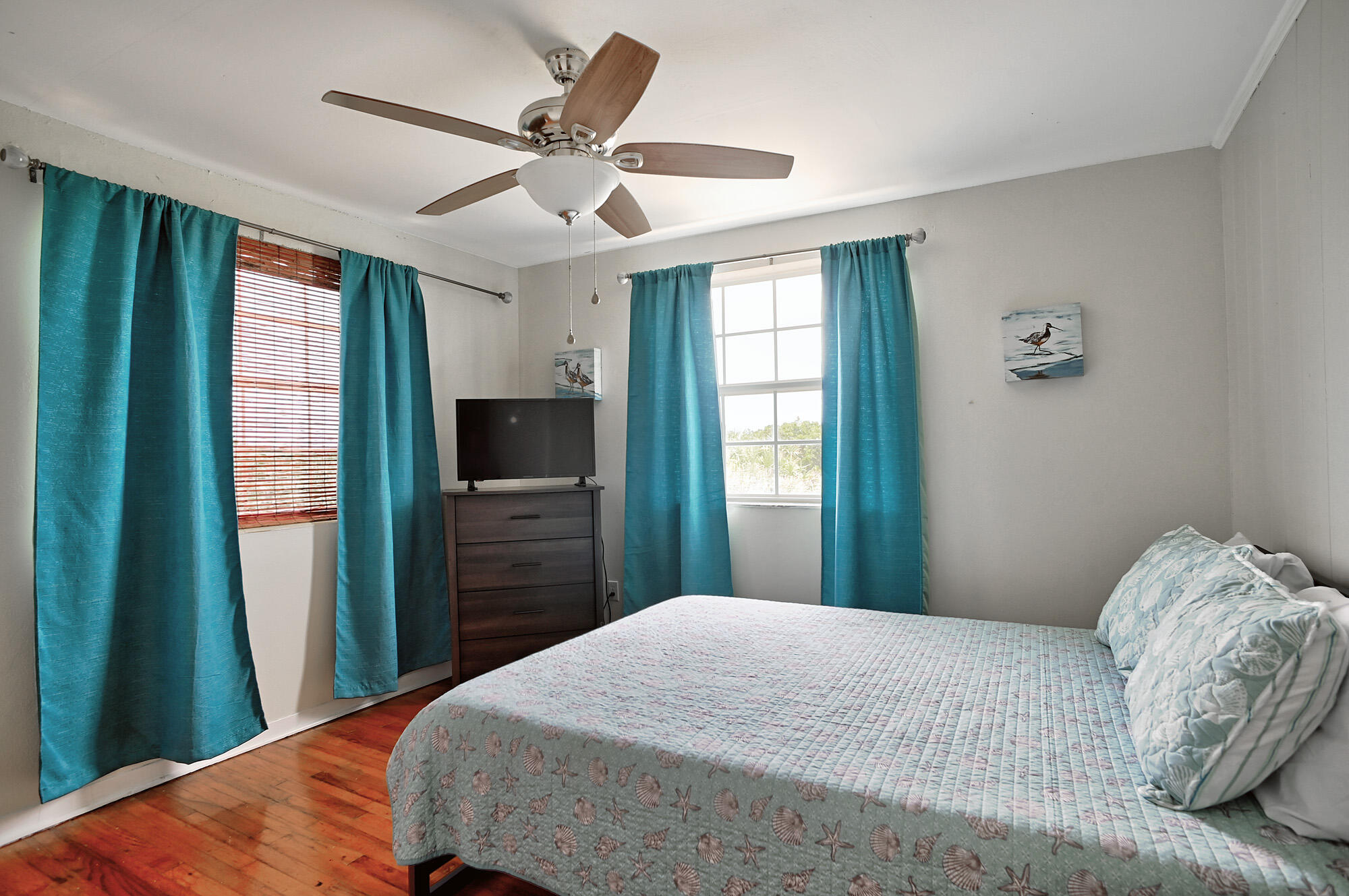 8515 8517/8519 Highway A1a S