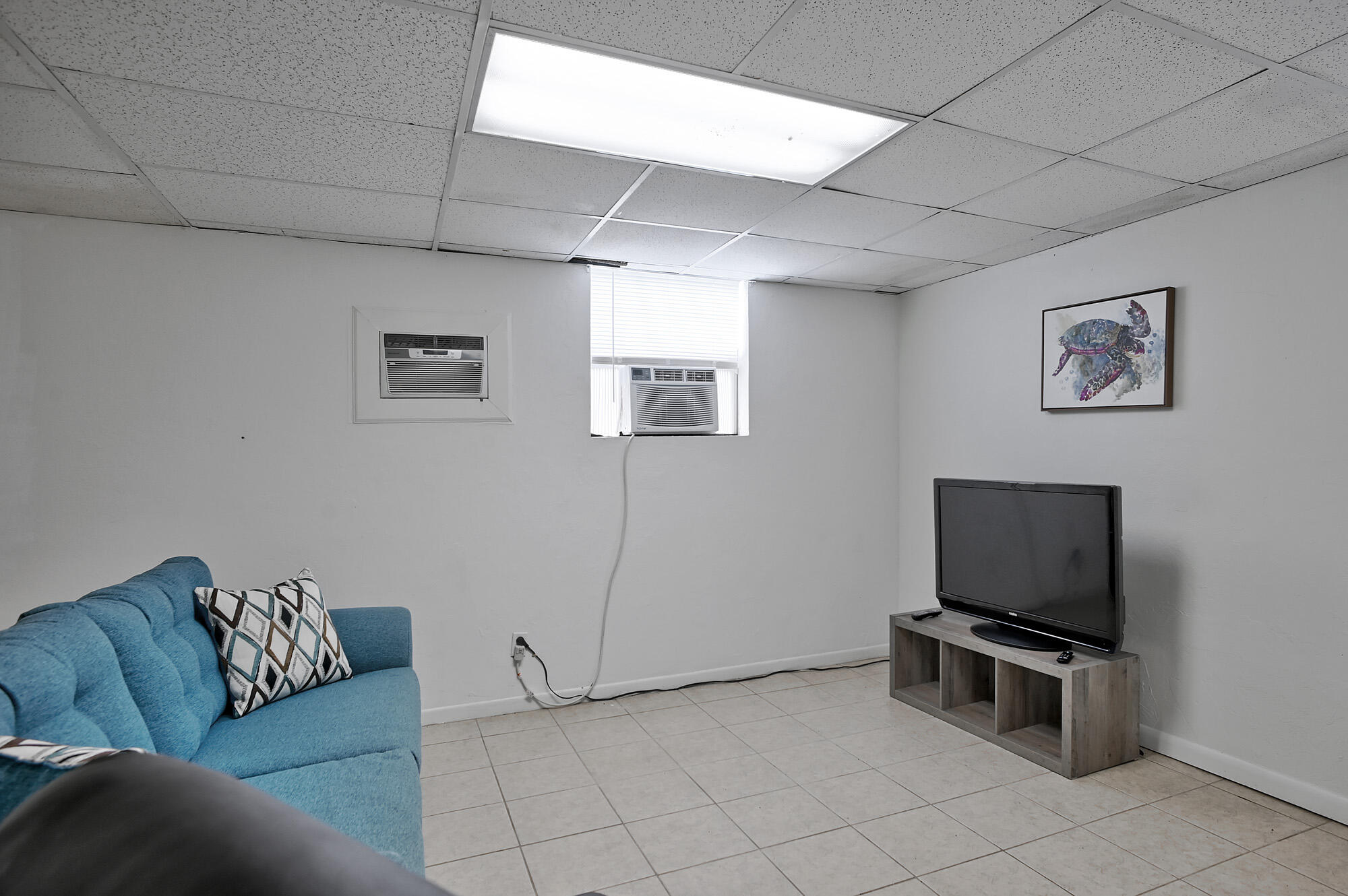 8515 8517/8519 Highway A1a S