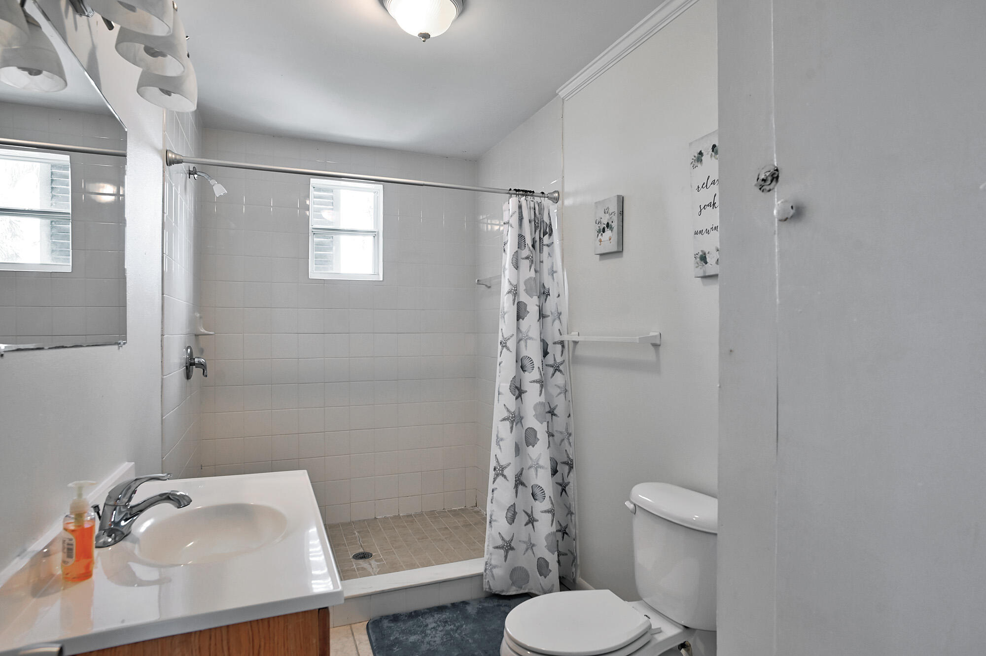 8515 8517/8519 Highway A1a S