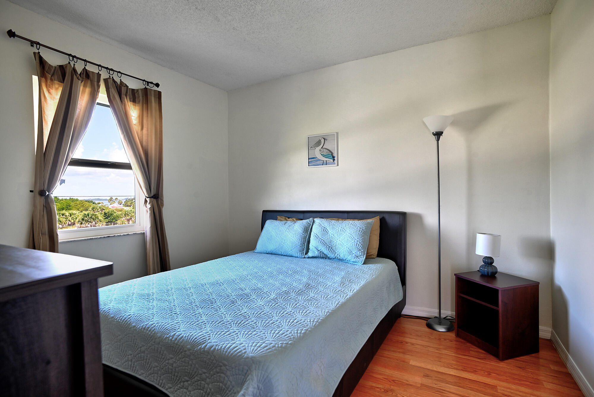 8515 8517/8519 Highway A1a S