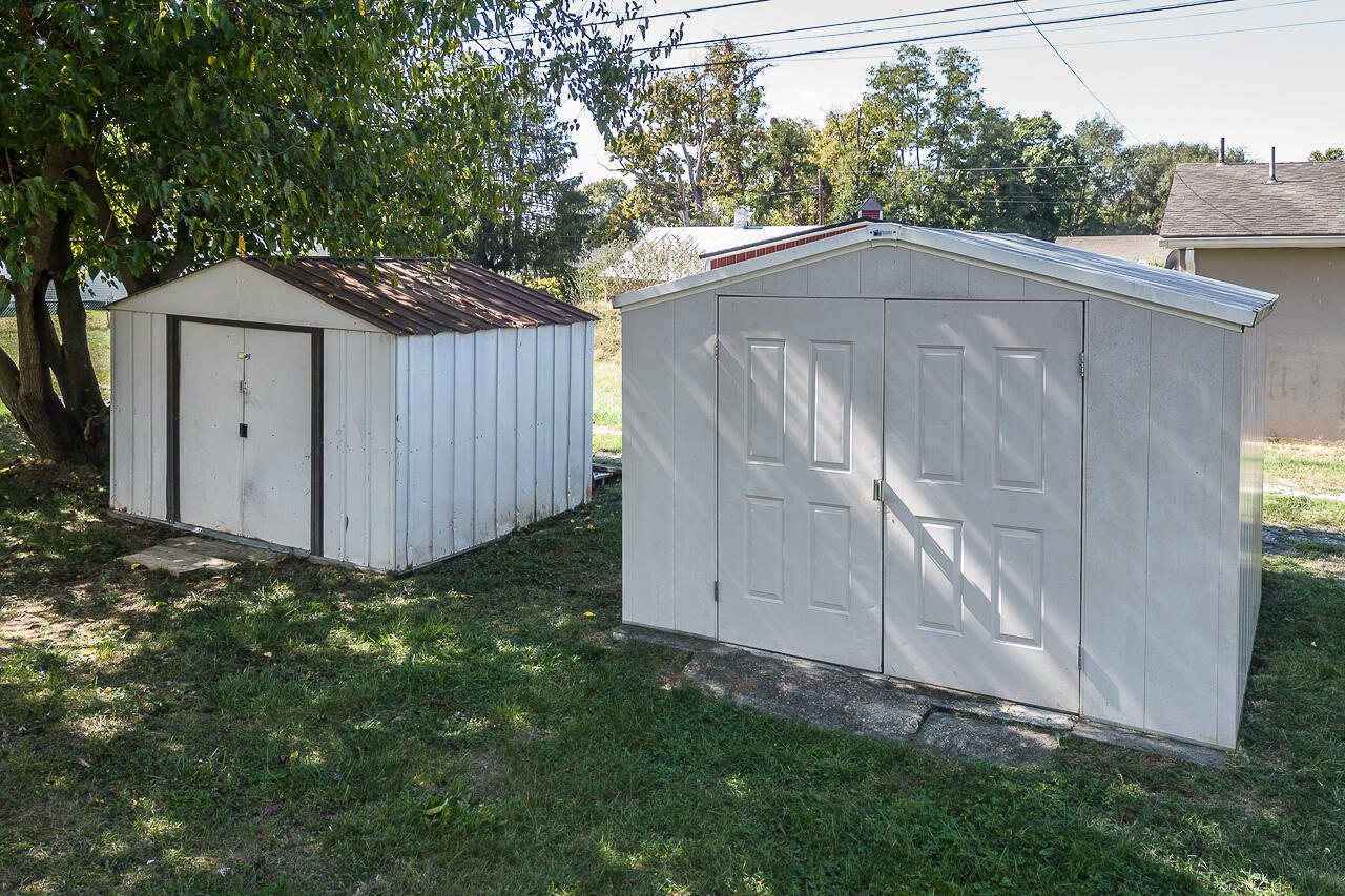 1543 Walnut Ave