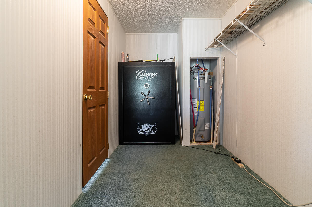 4766 W Midland Trl