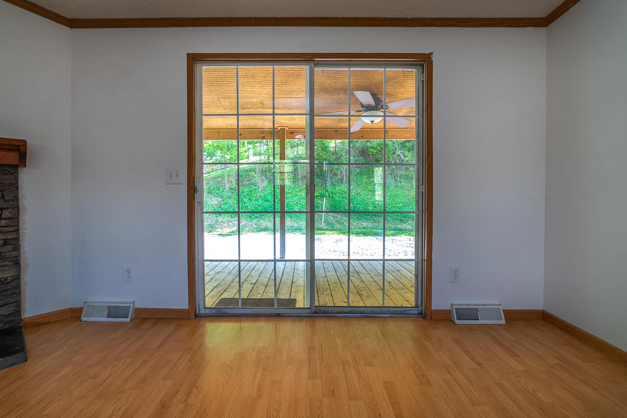 4766 W Midland Trl