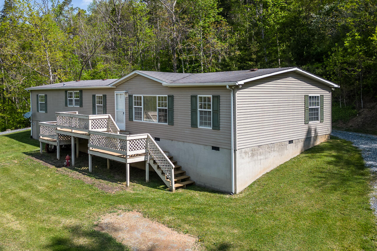 4766 W Midland Trl