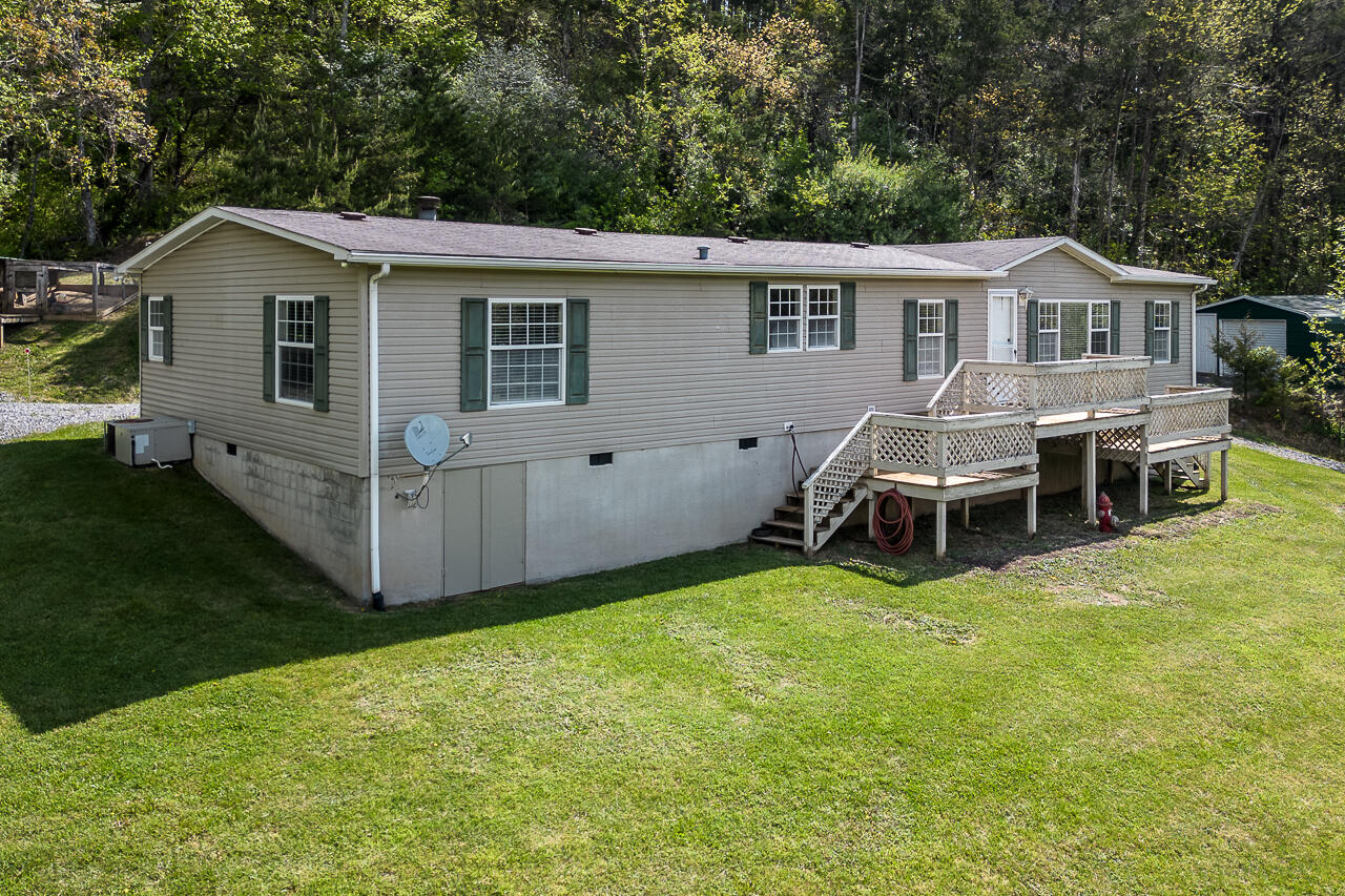 4766 W Midland Trl