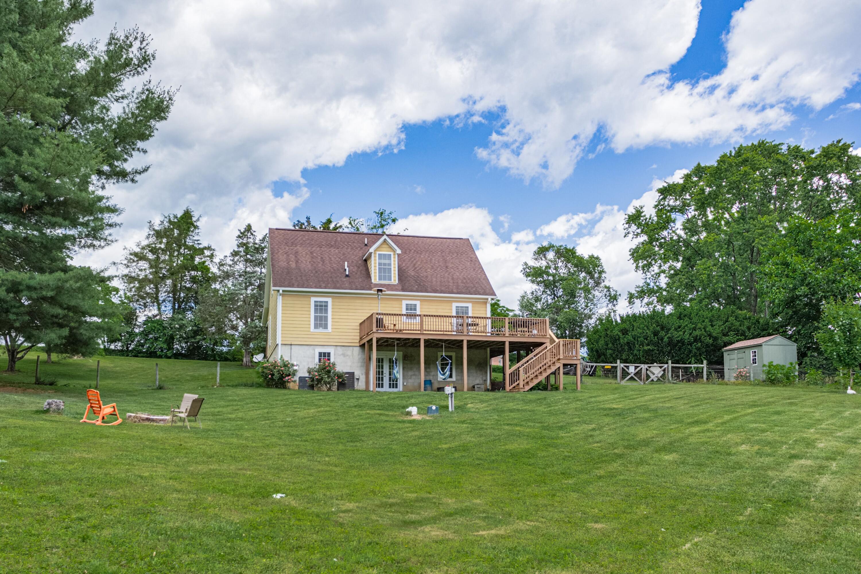 25 McCormick Ln