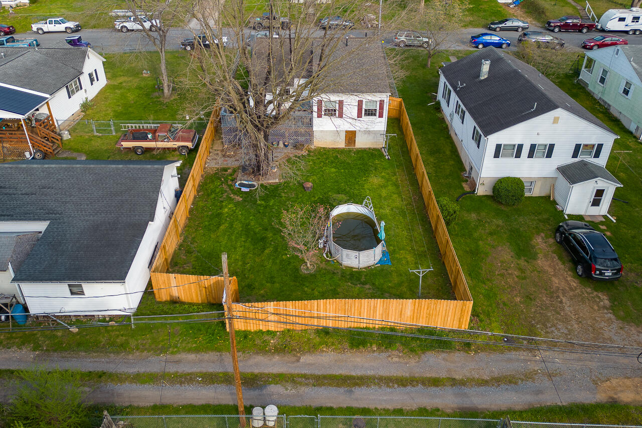 1843 Cedar Ave