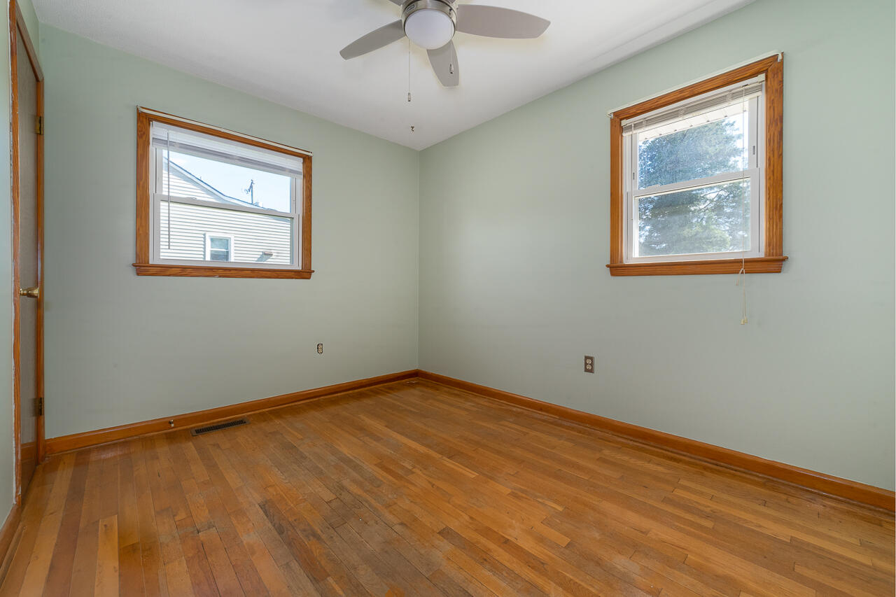 249 Campbell Ln