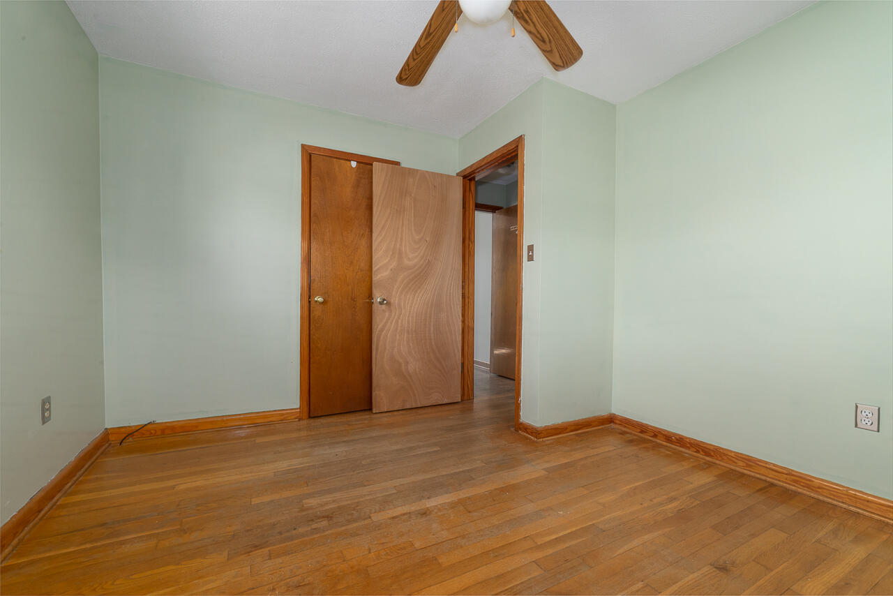 249 Campbell Ln
