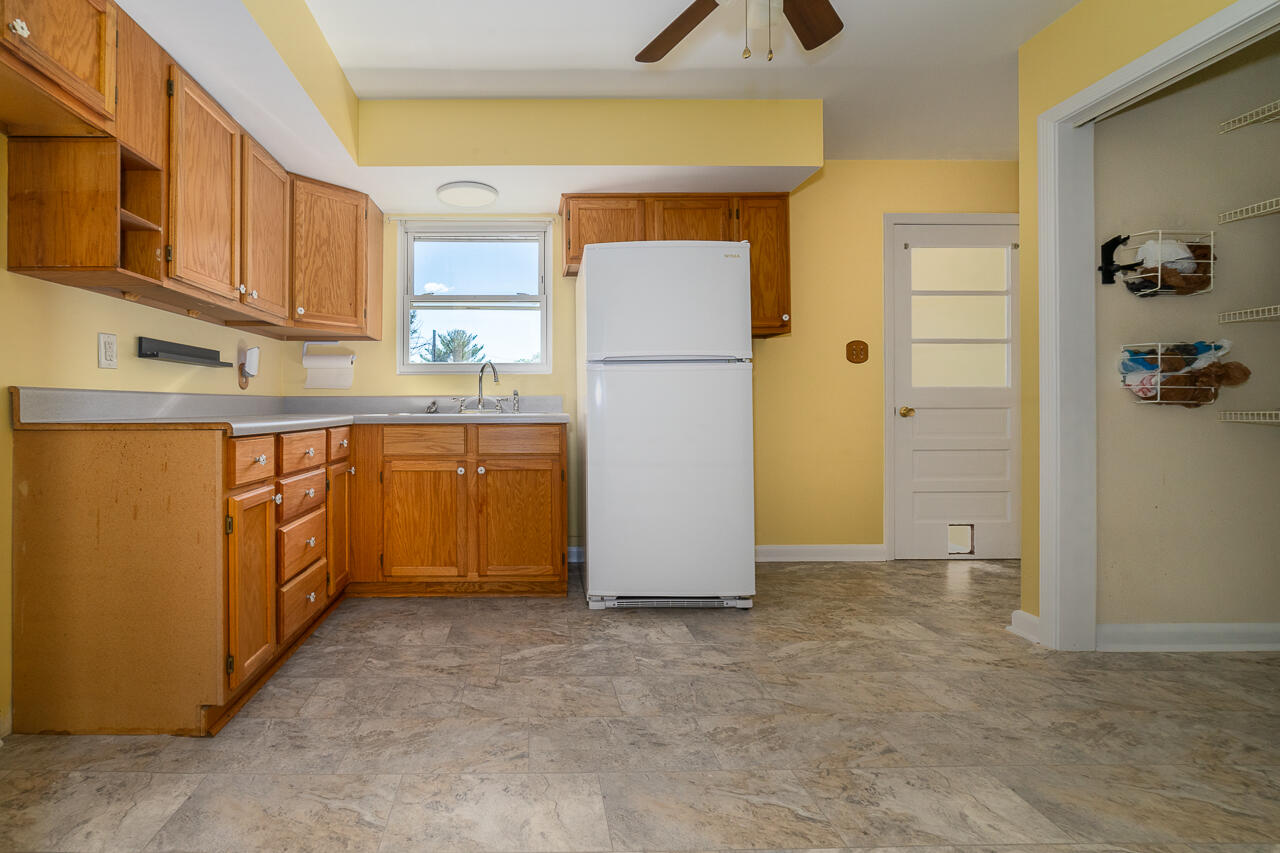 249 Campbell Ln