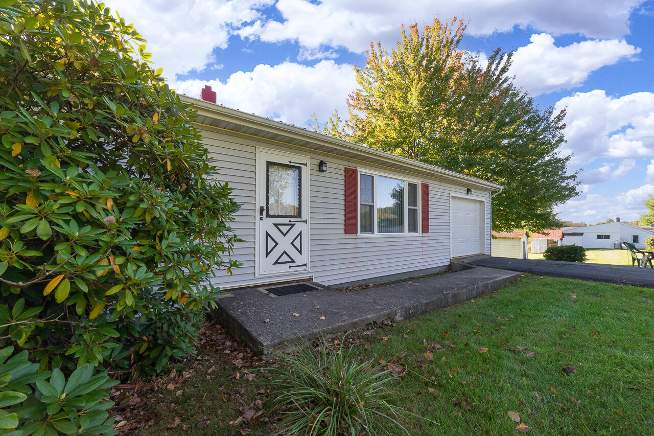 3592 Old Greenville Rd
