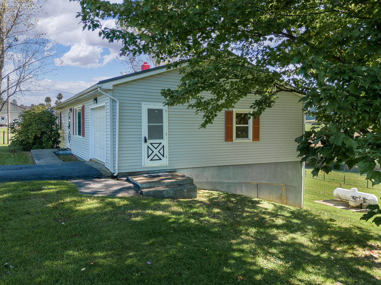 3592 Old Greenville Rd