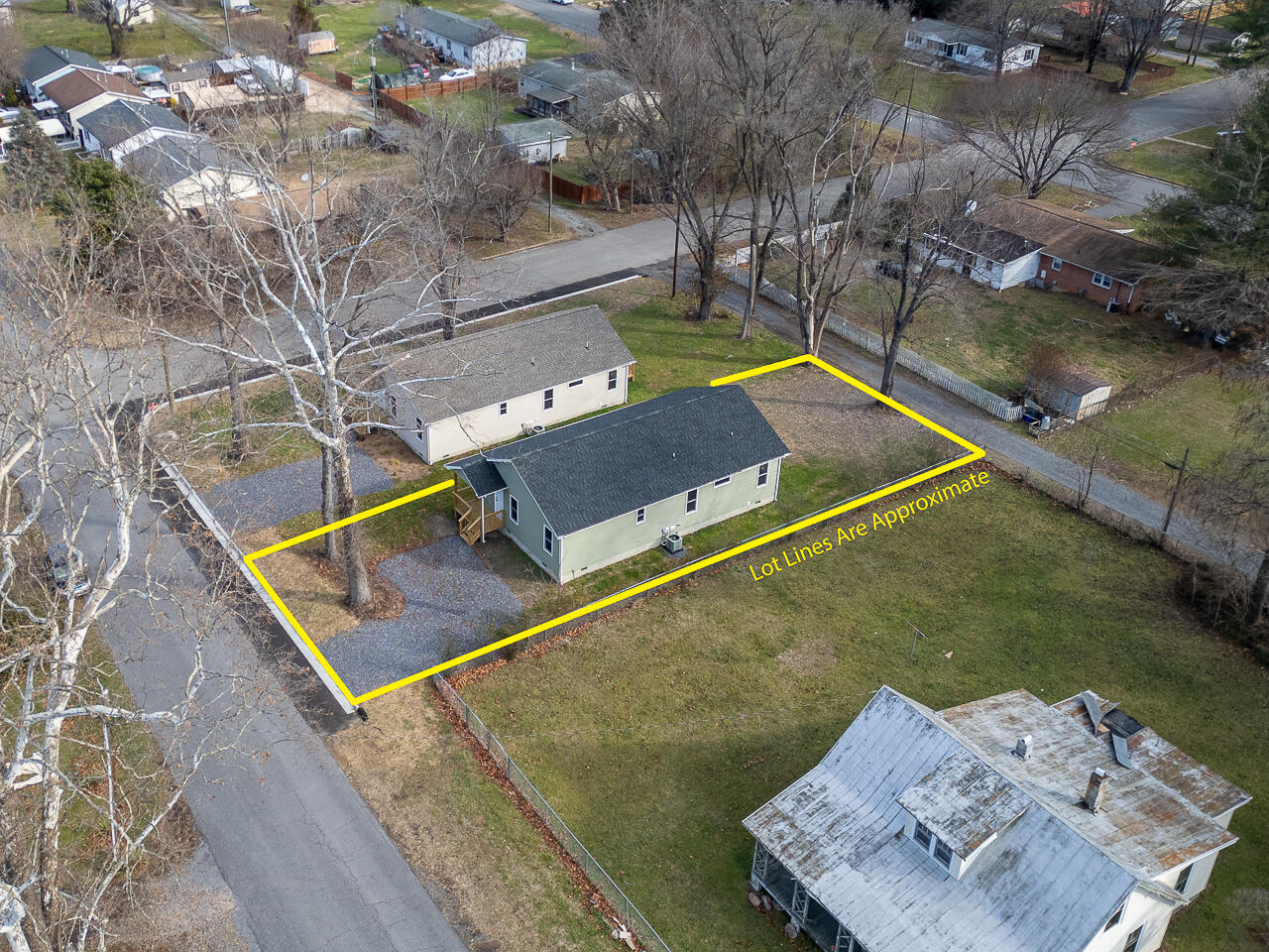1564 Maple Ave
