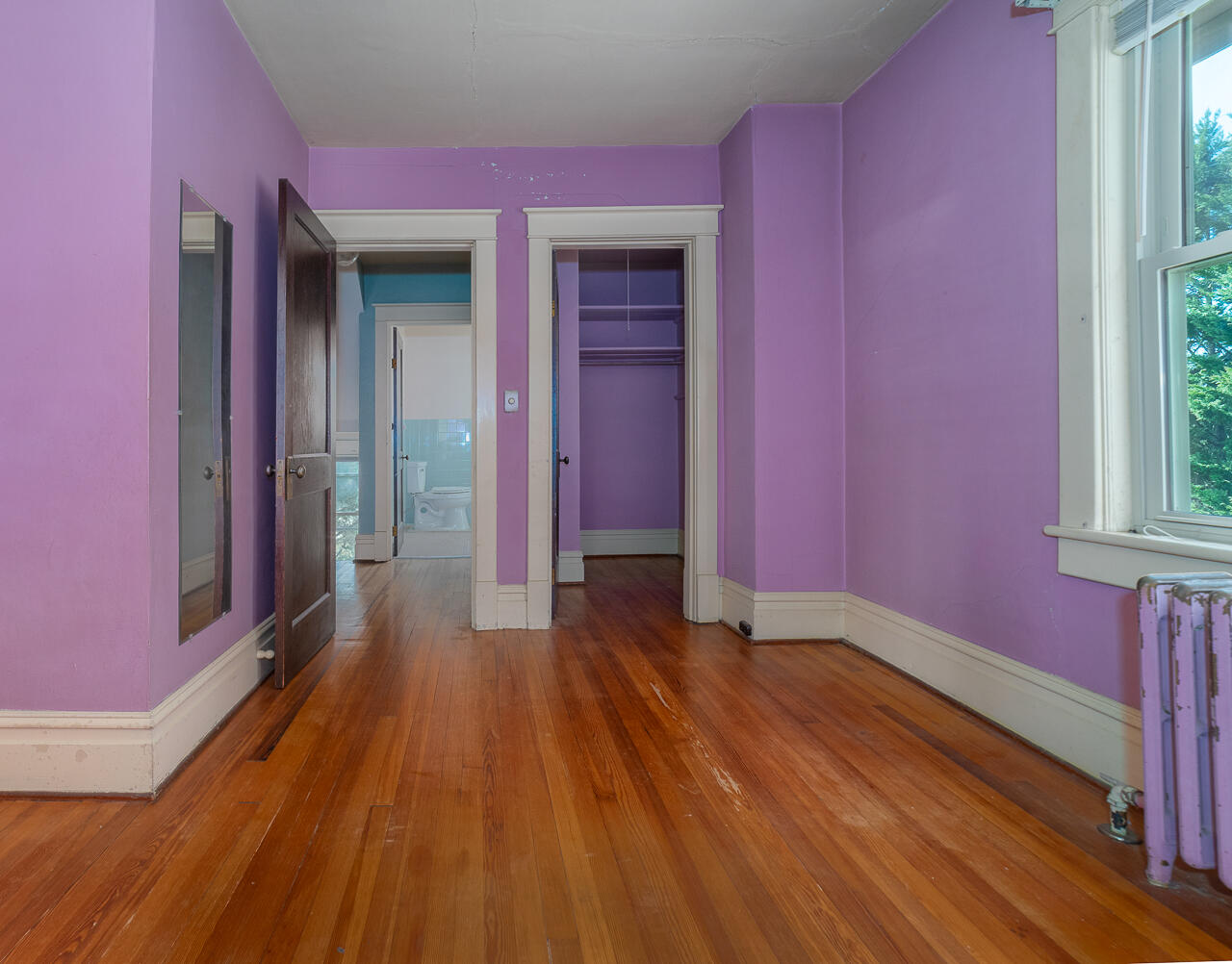 9 Westside Ct