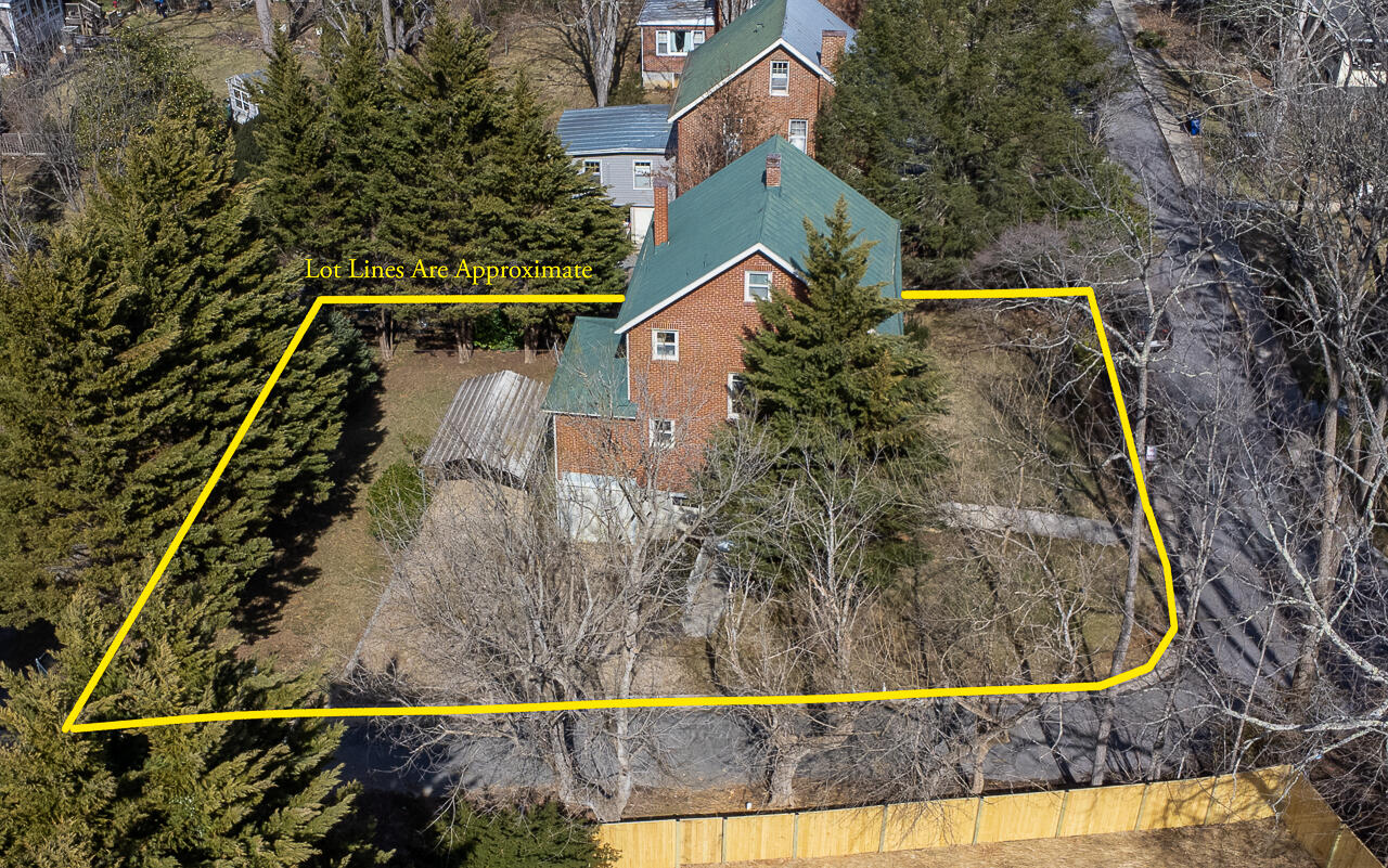 9 Westside Ct