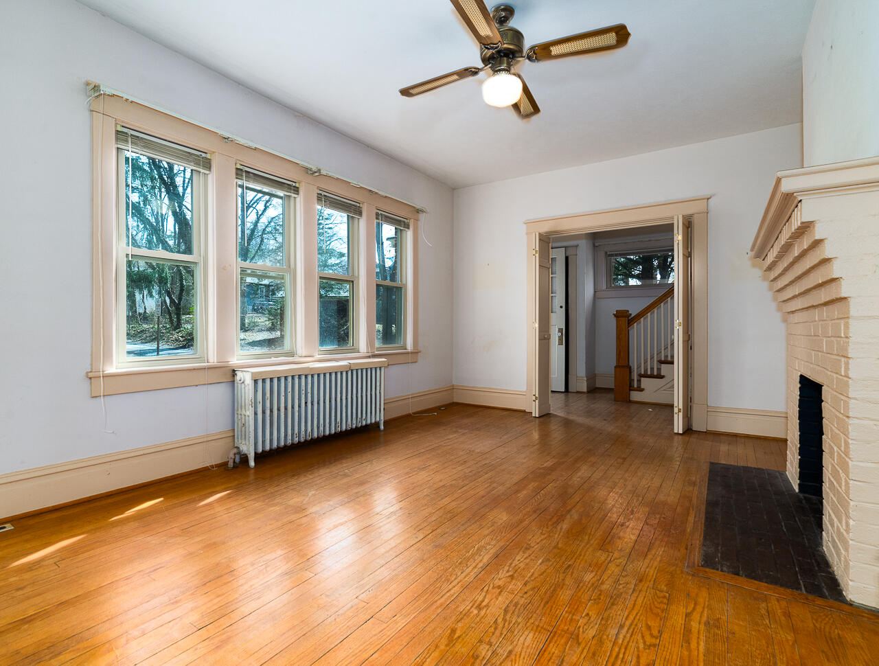 9 Westside Ct
