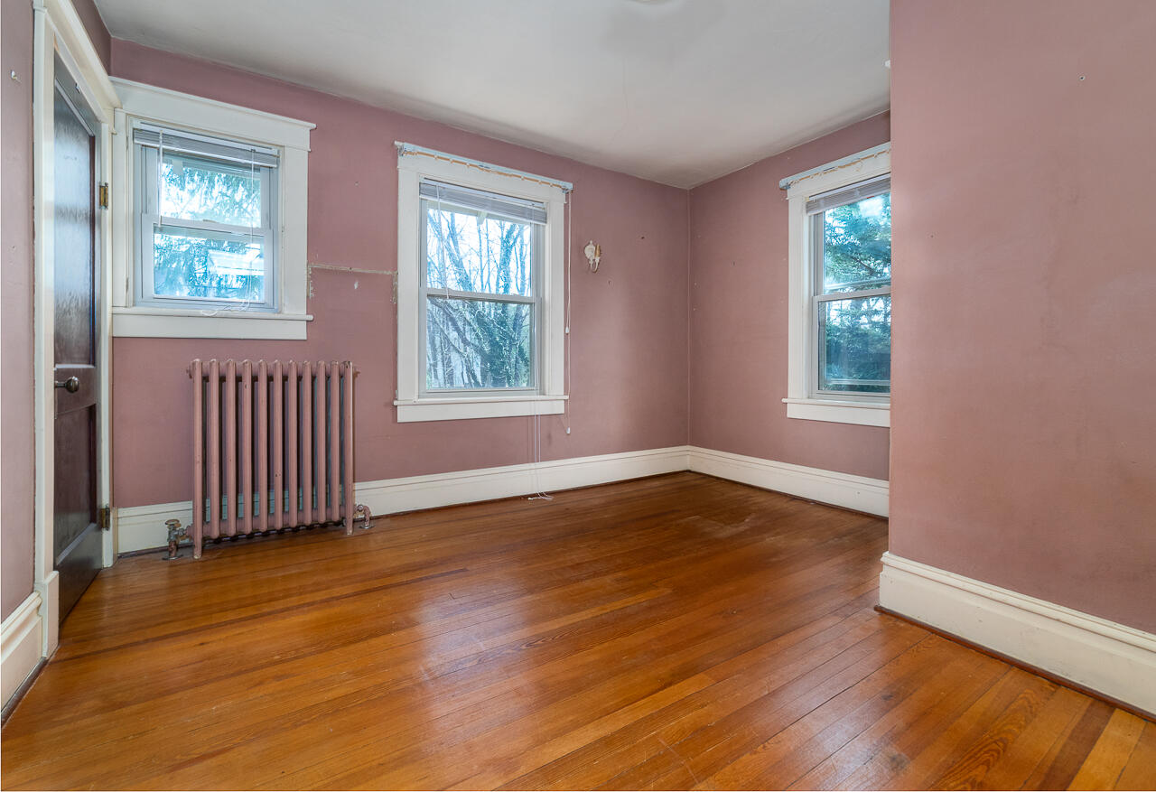 9 Westside Ct