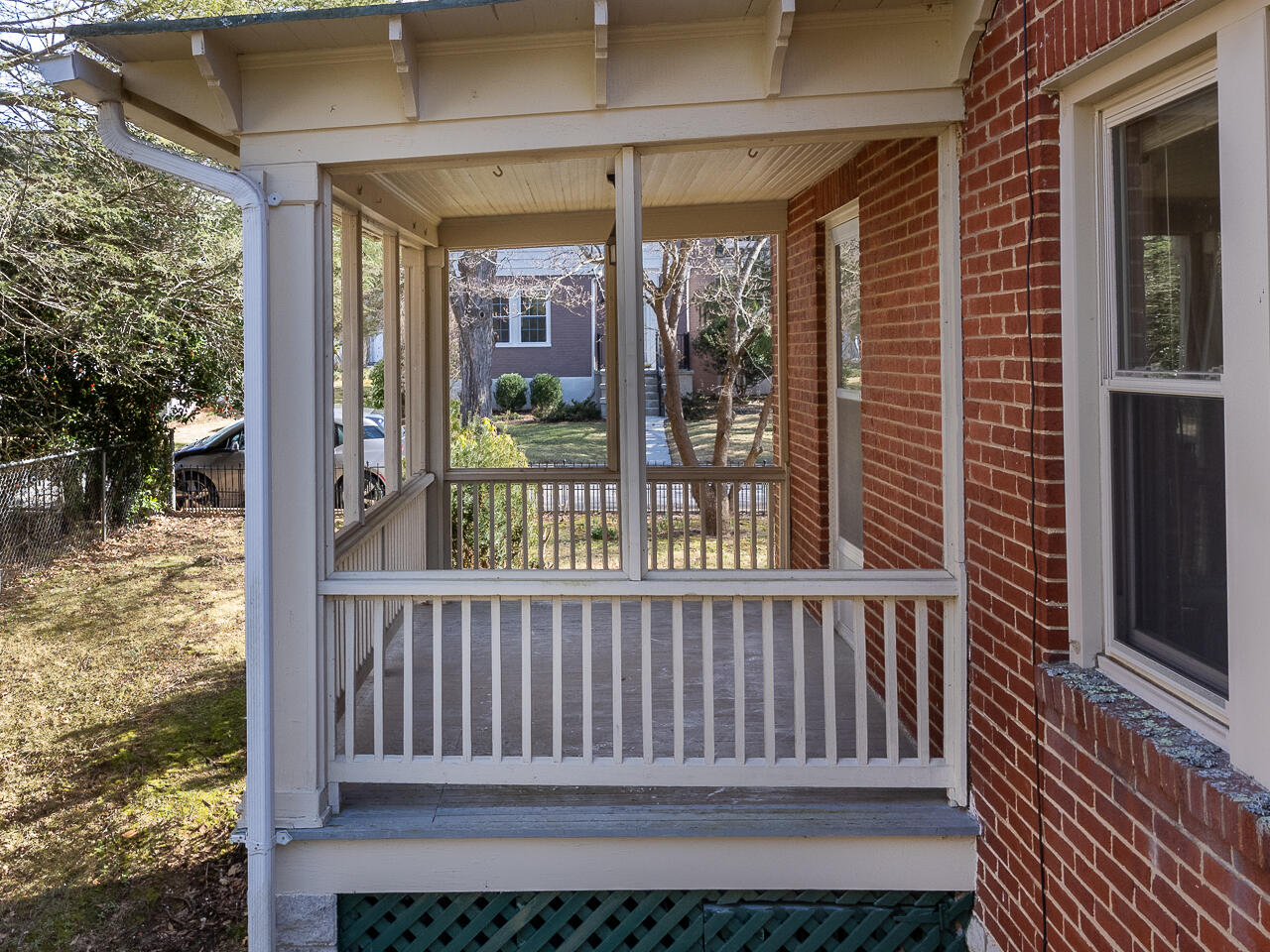 9 Westside Ct