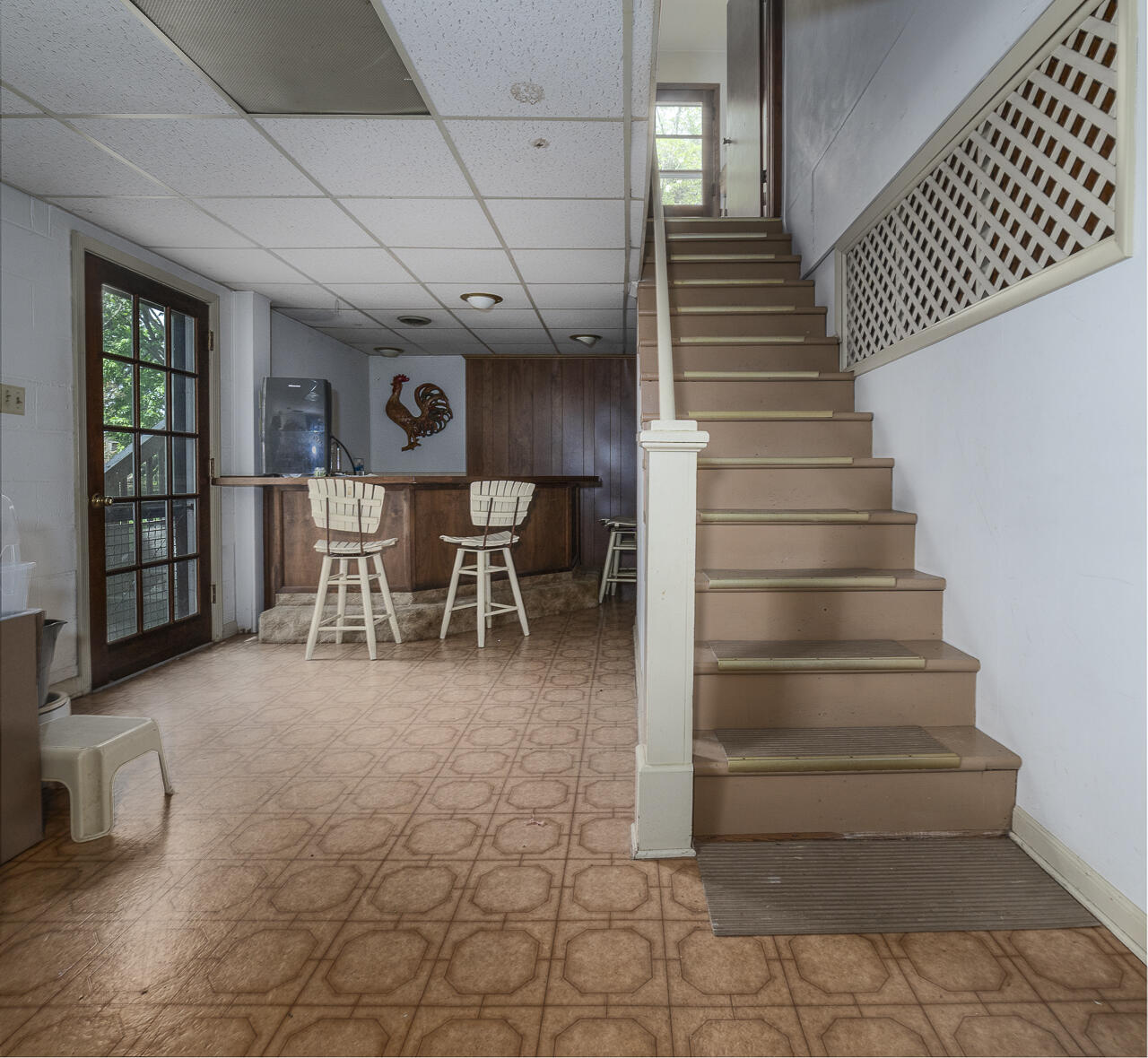 2311 Holly Ave