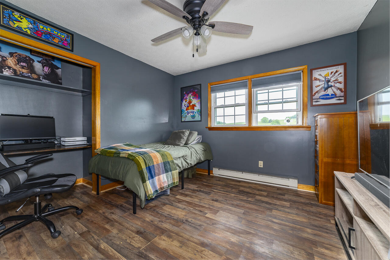 339 Finley Rd